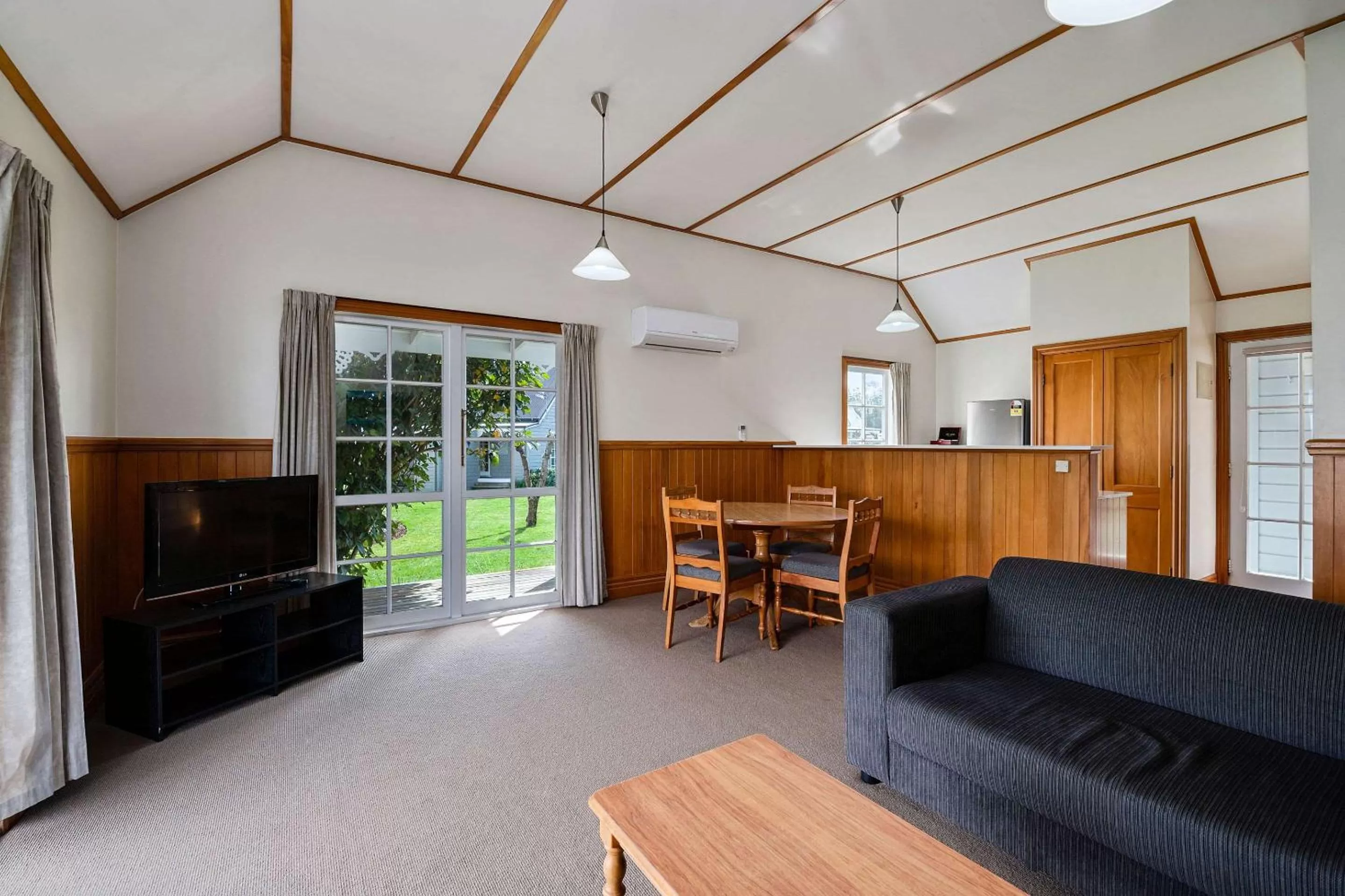 Bedroom in Huka Falls Resort