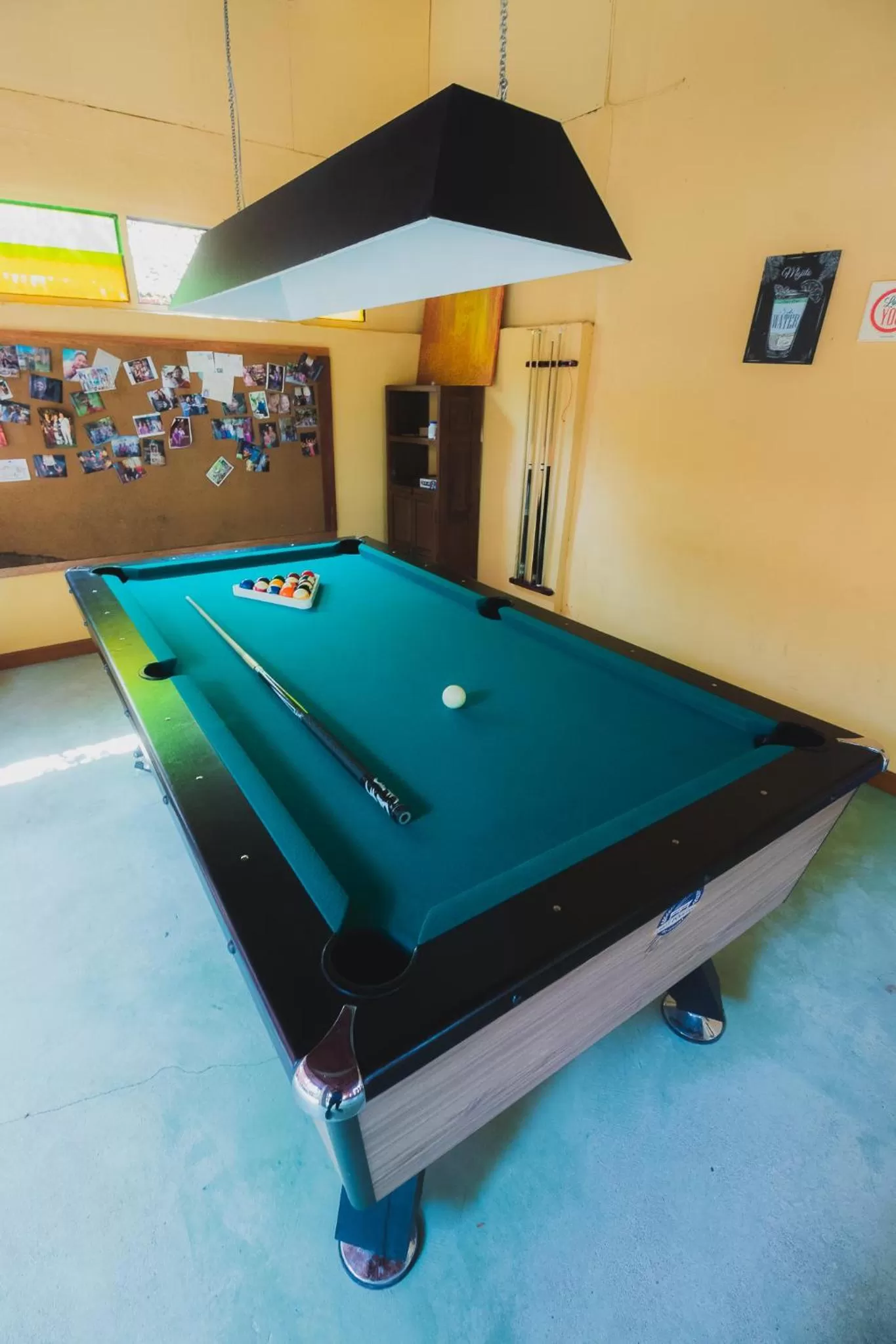 Billiard in Joy's House & Tour