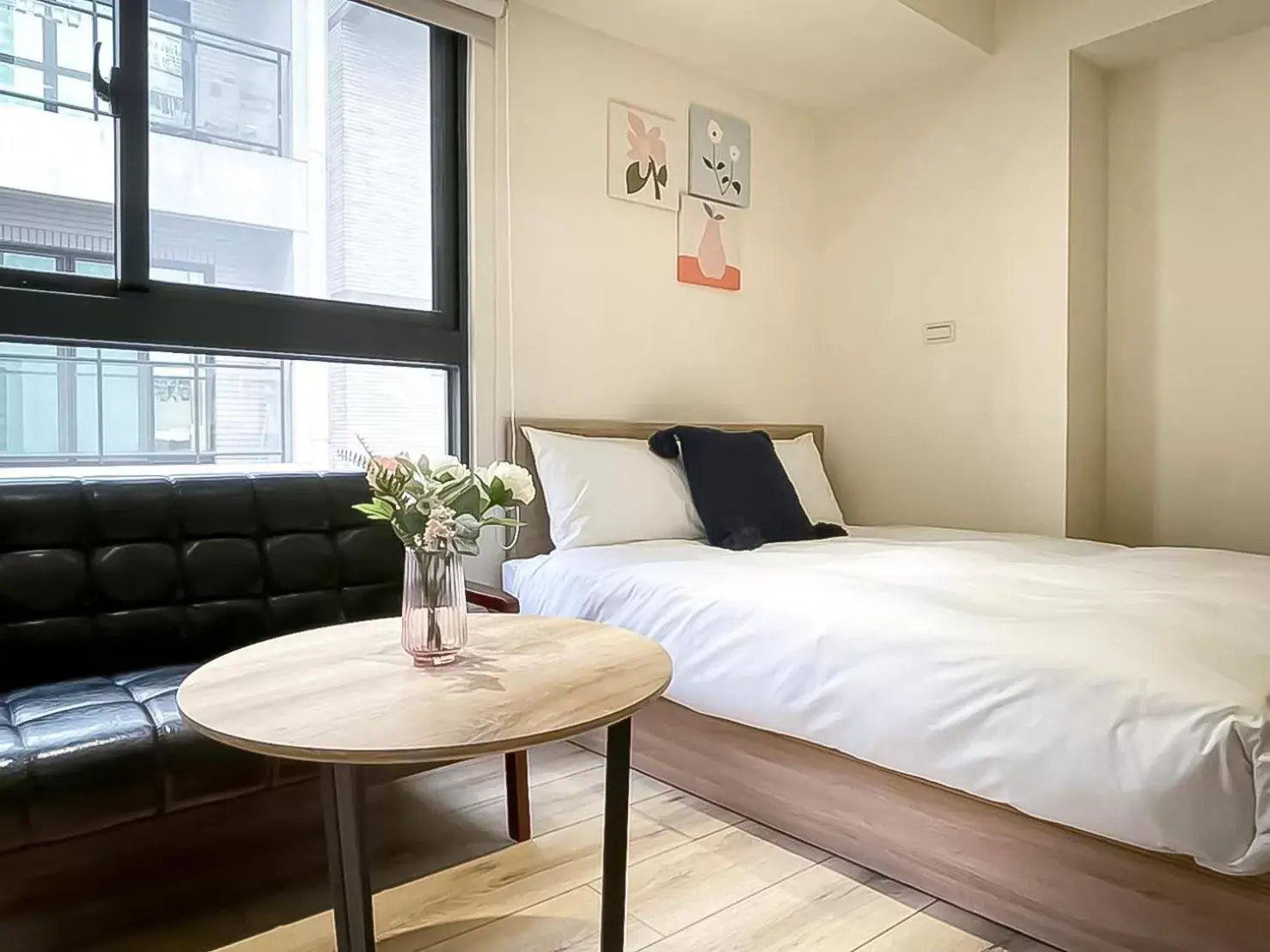 Double Room with Balcony in 旅行家 Affetto Hostel Double Room with Balcony in 旅行家 Affetto Hostel