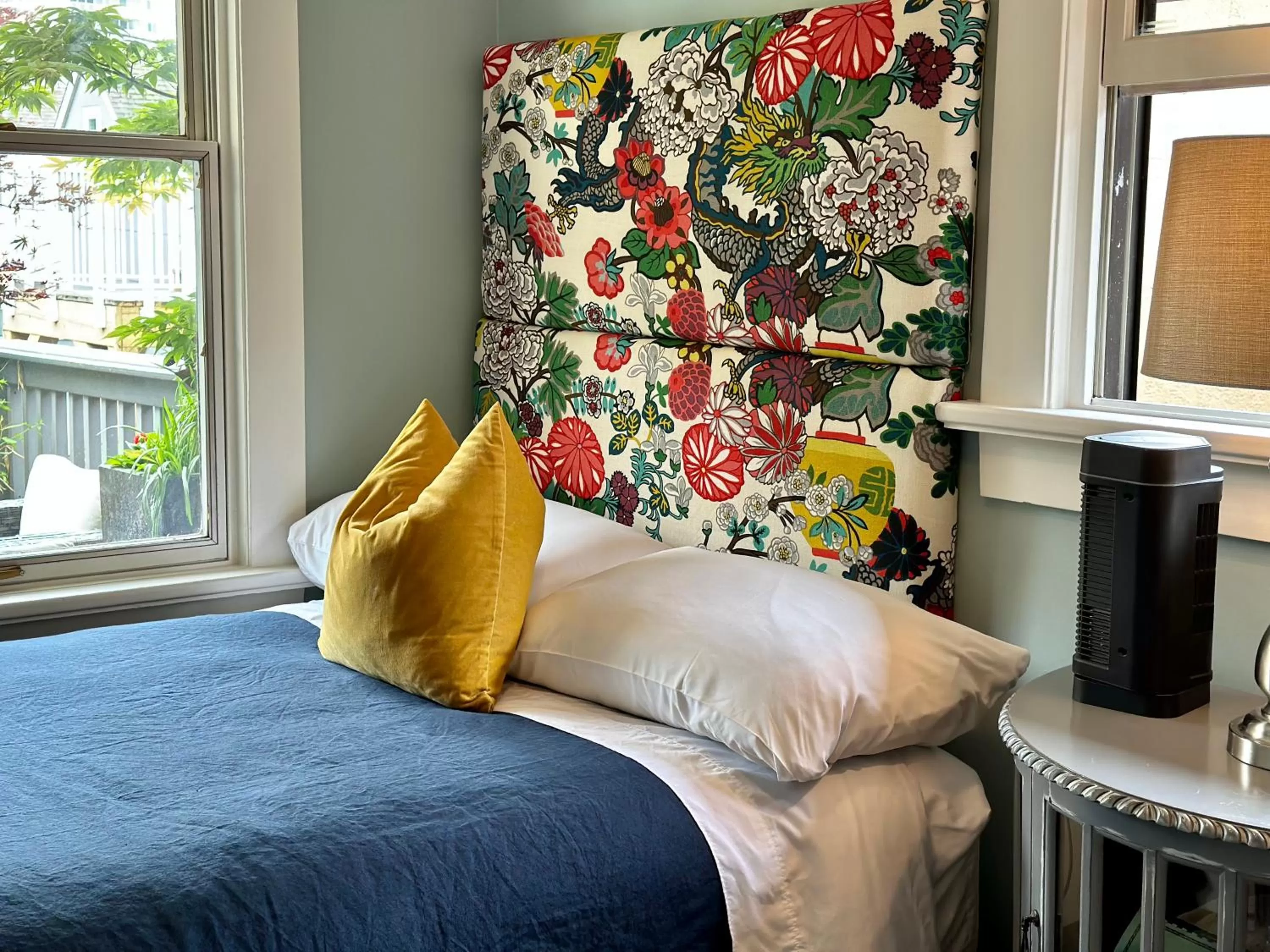 Bed in West End Guest House