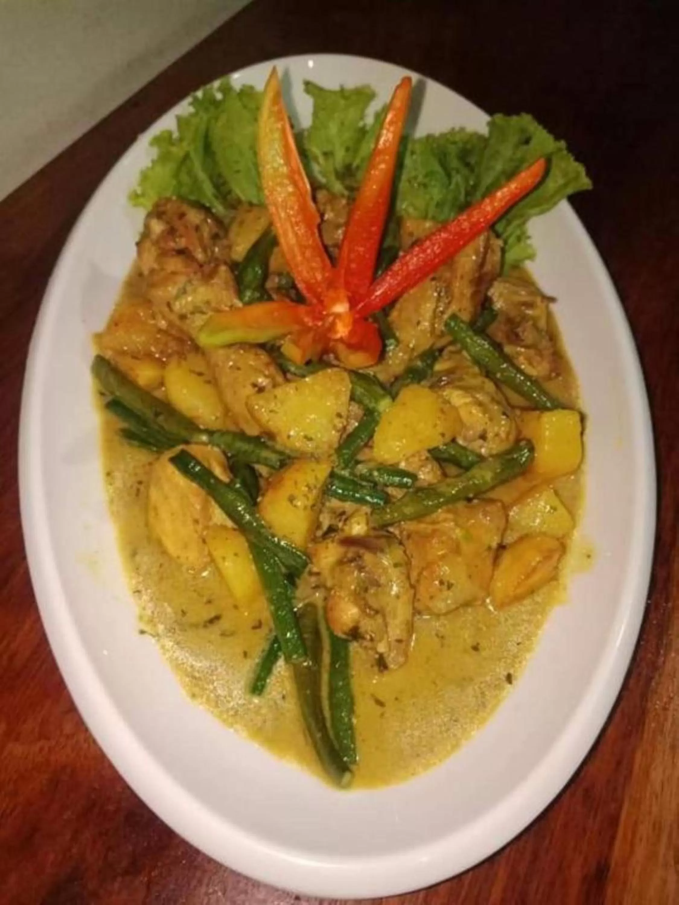 Food in Peak View Resort