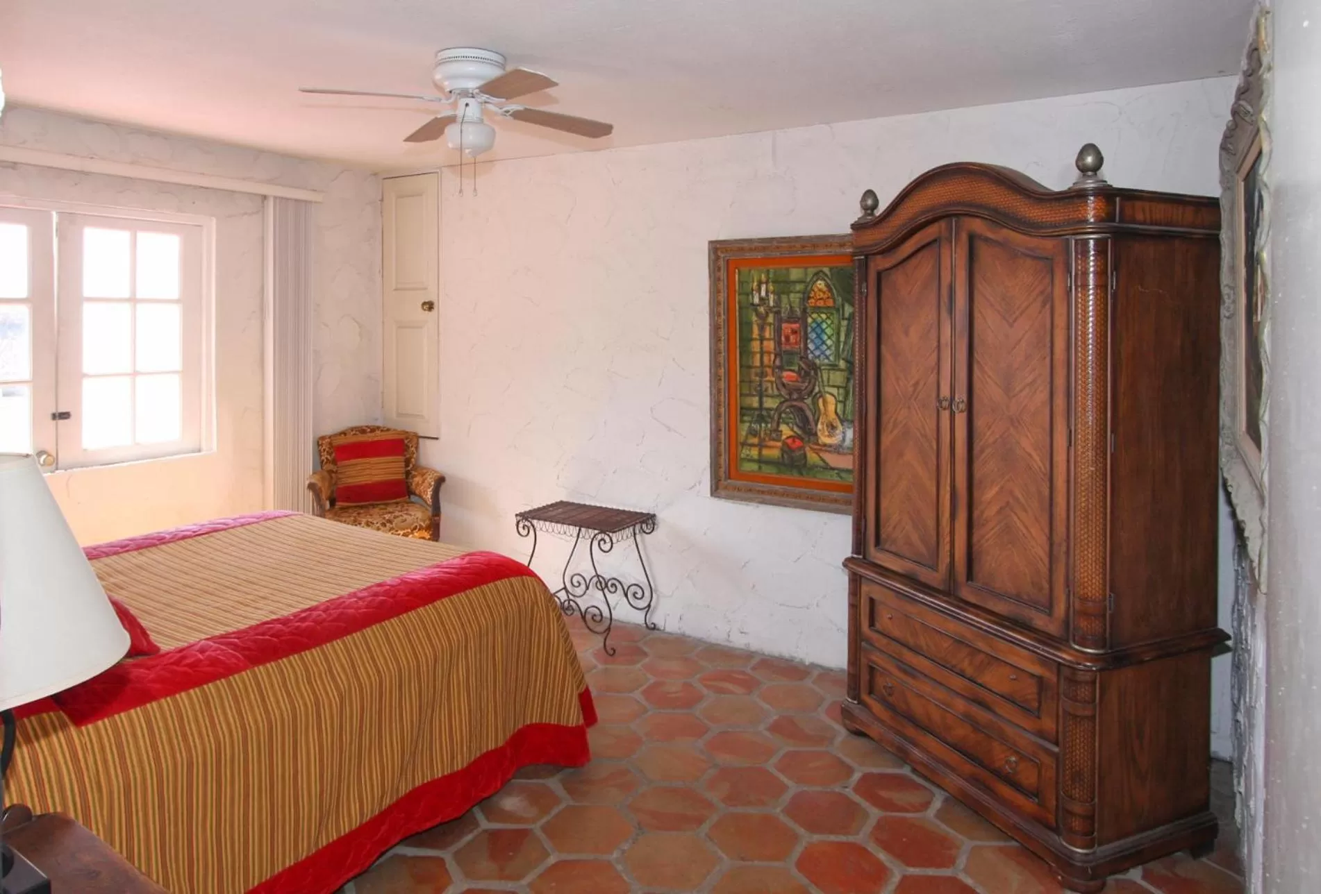 Photo of the whole room, Bed in Poco Cielo Hotel