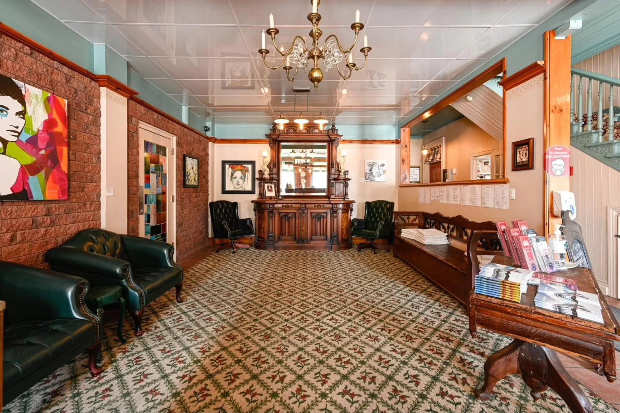 Property building in Hôtel-La Grande Maison et Spa