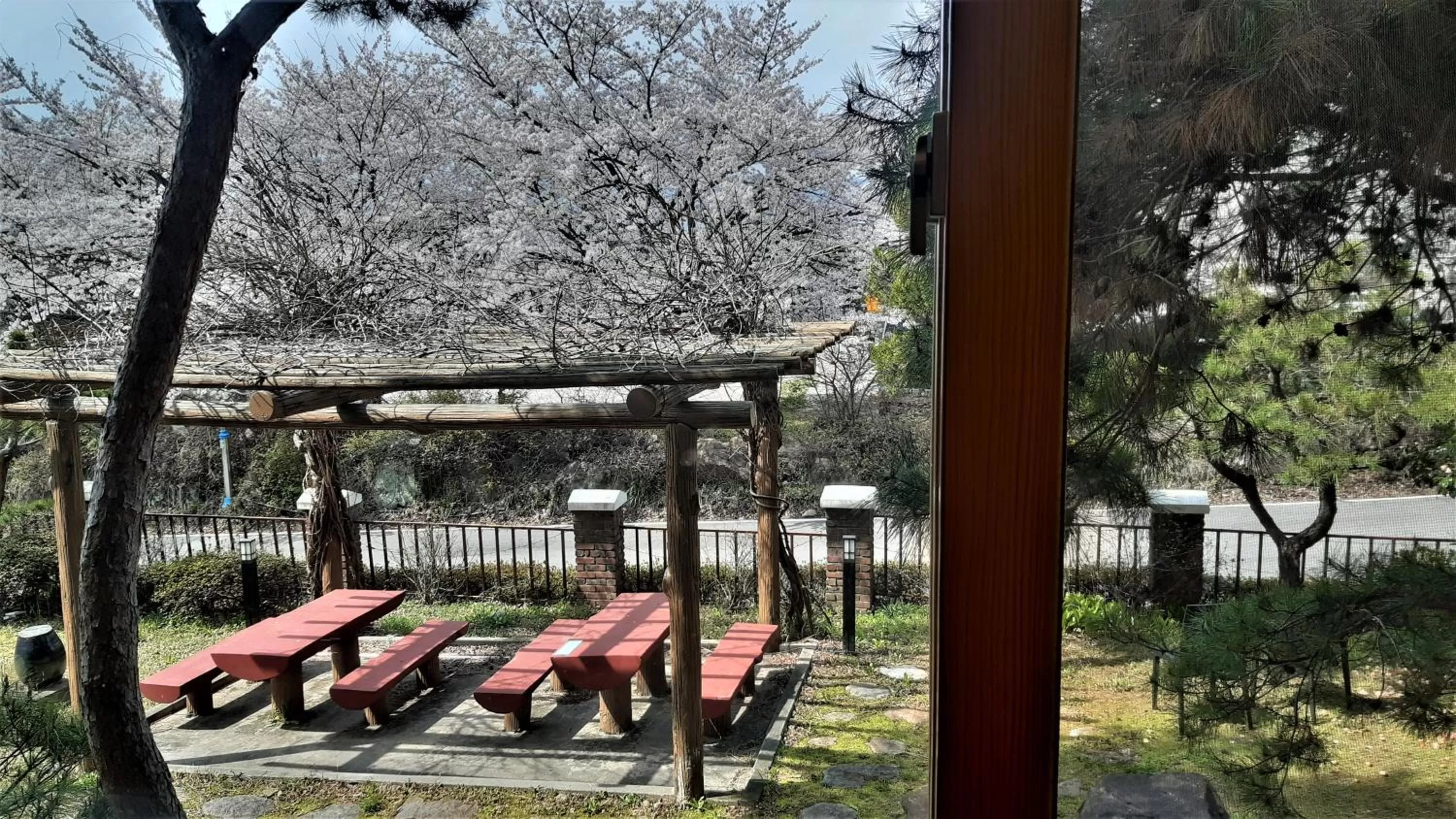 Garden in Hotel Jirisan Haetsal