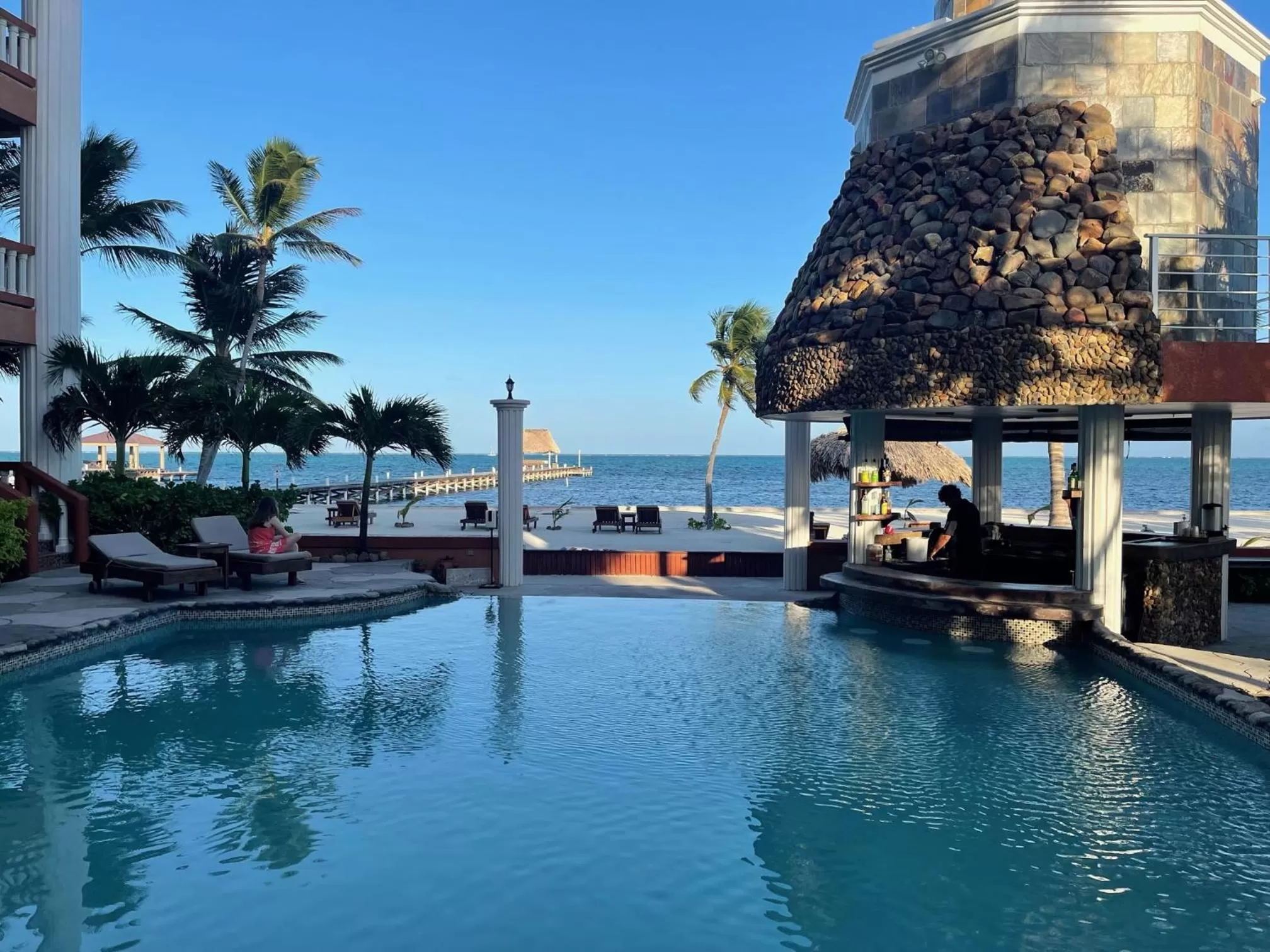 Lounge or bar in Lighthouse Beach Villas