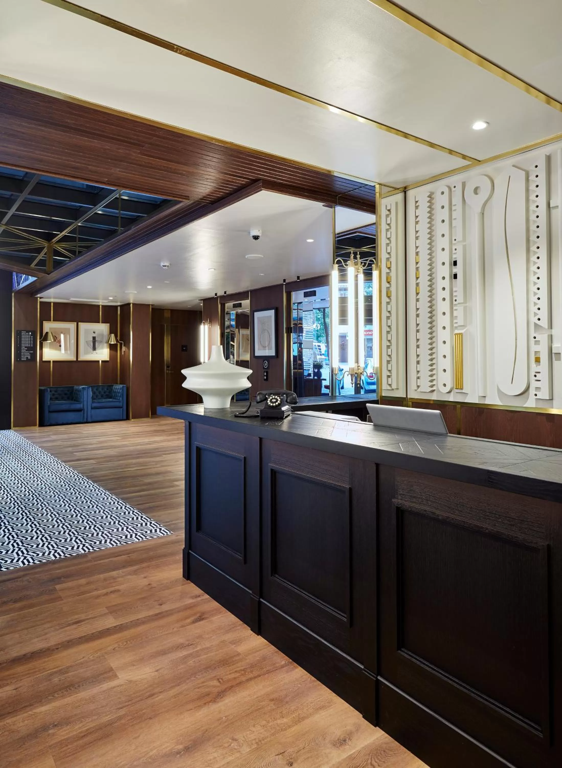 Spring in Radisson Blu 1882 Hotel, Barcelona Sagrada Familia