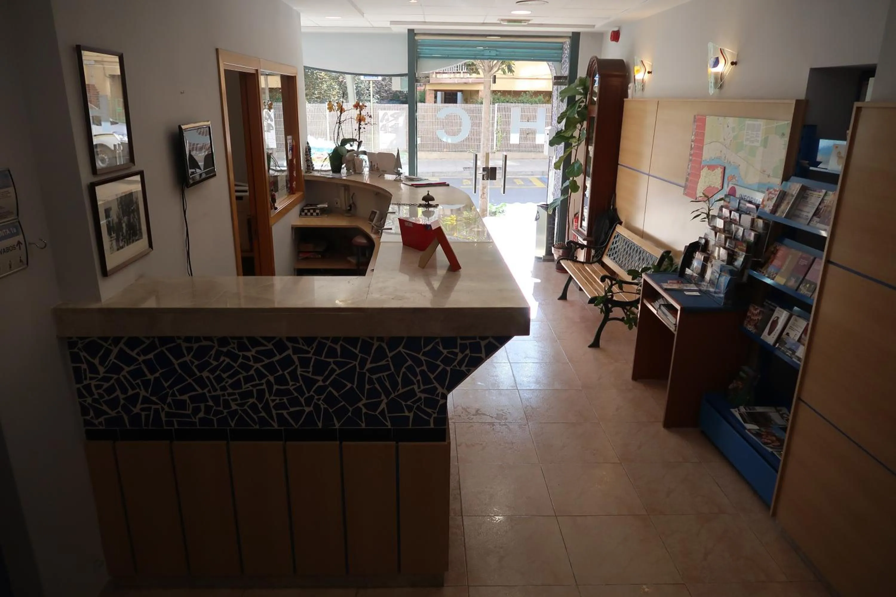 Lobby or reception in El Camí Hotel