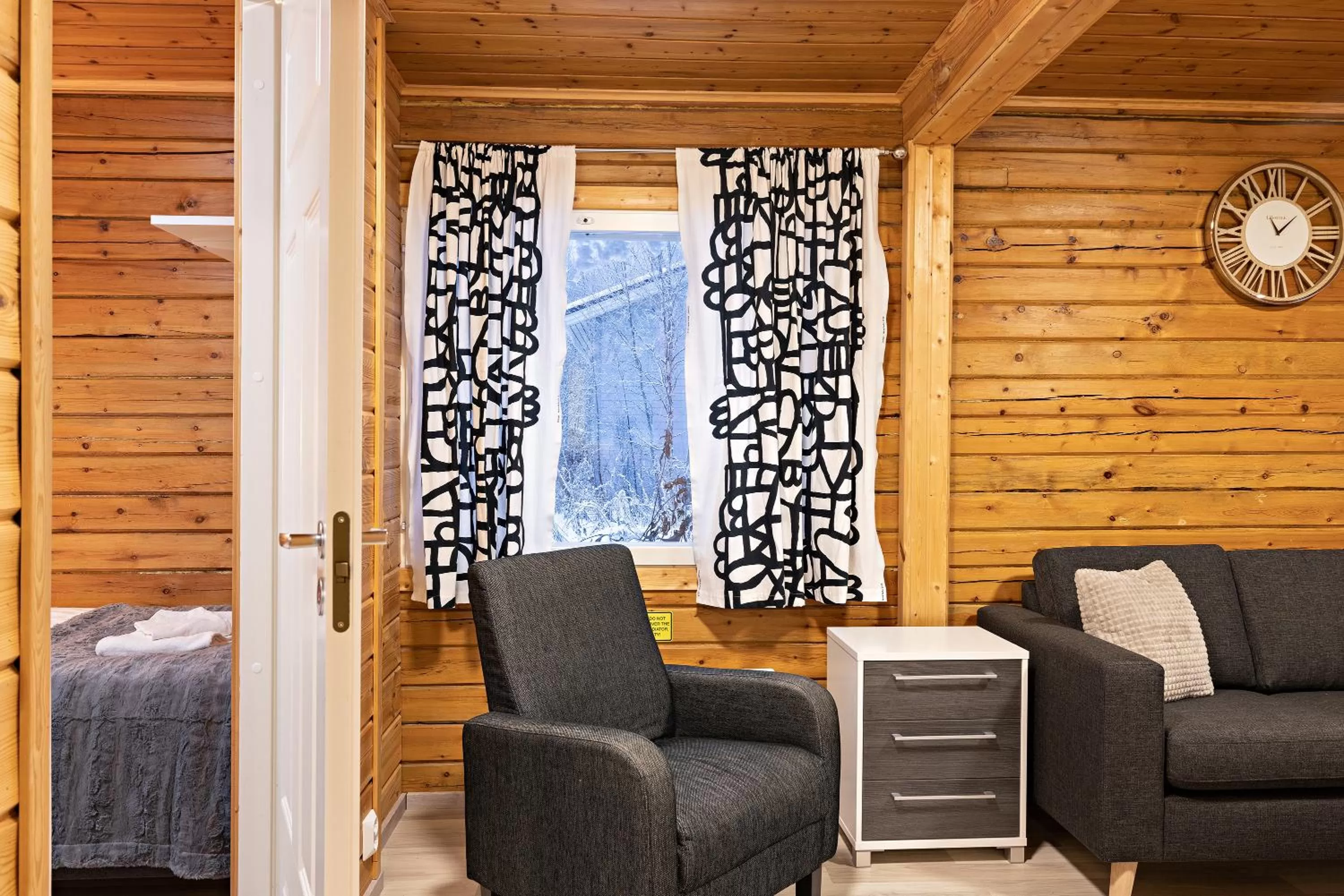 Seating Area in Arctic River Resort