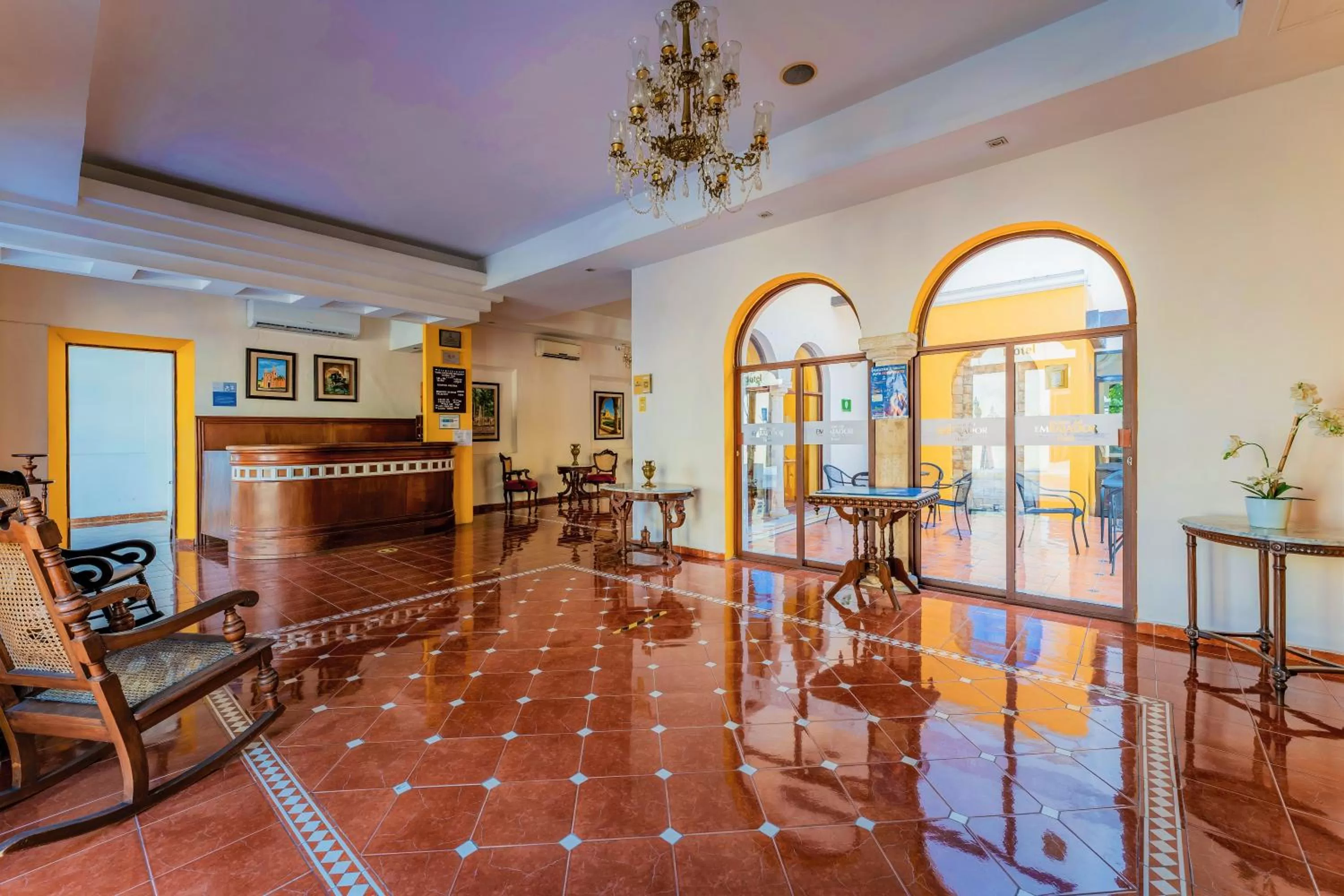 Lobby or reception in Maison del Embajador