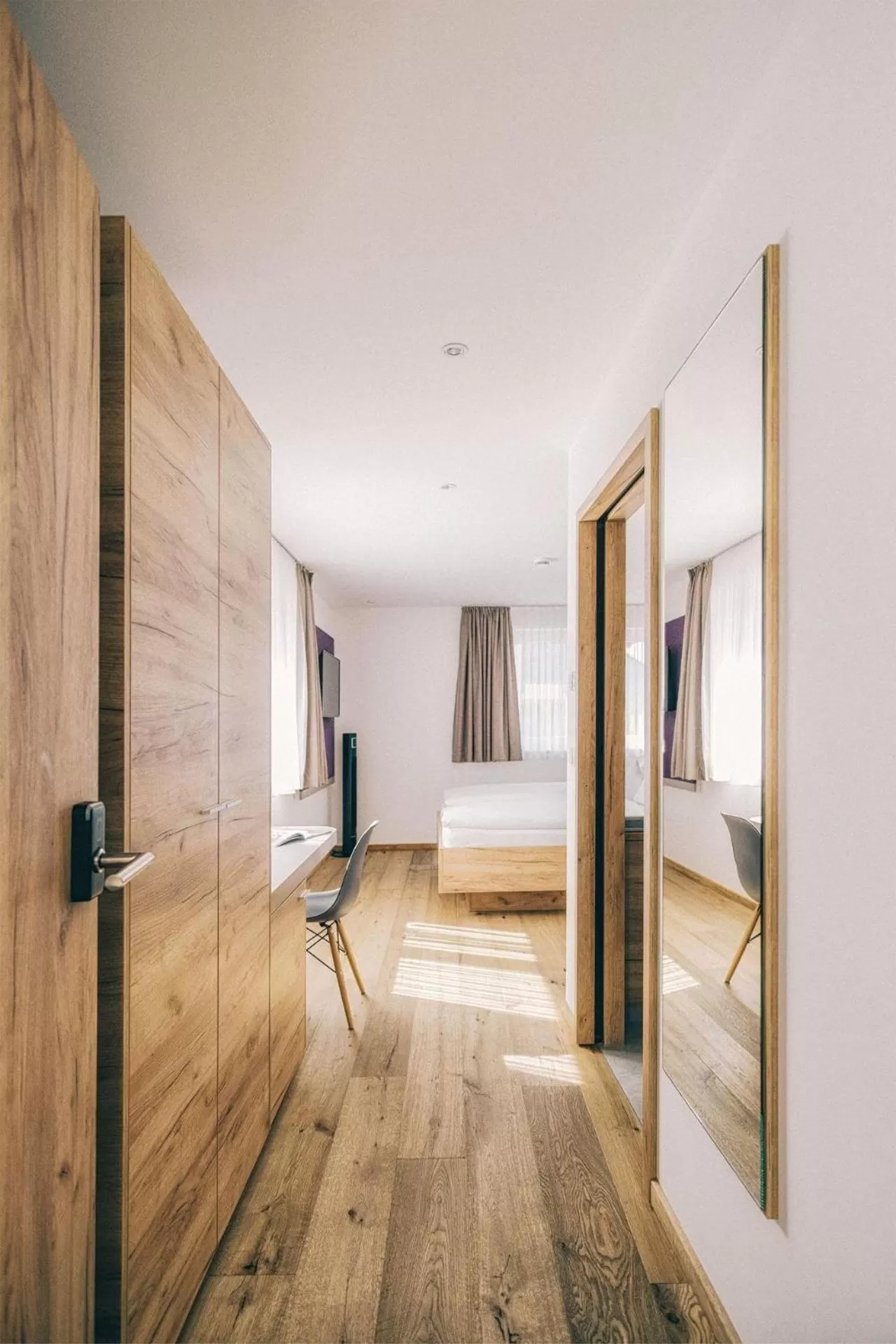 Living room, Bed in Hotel Restaurant Kochschule Rössle