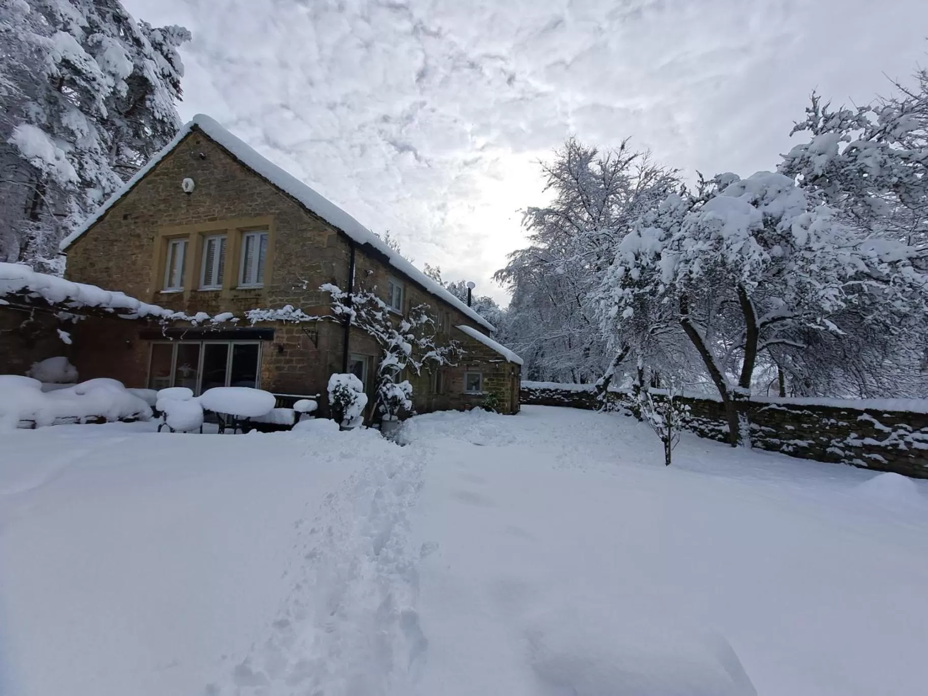 Property building in Robin Hood Farm B&B