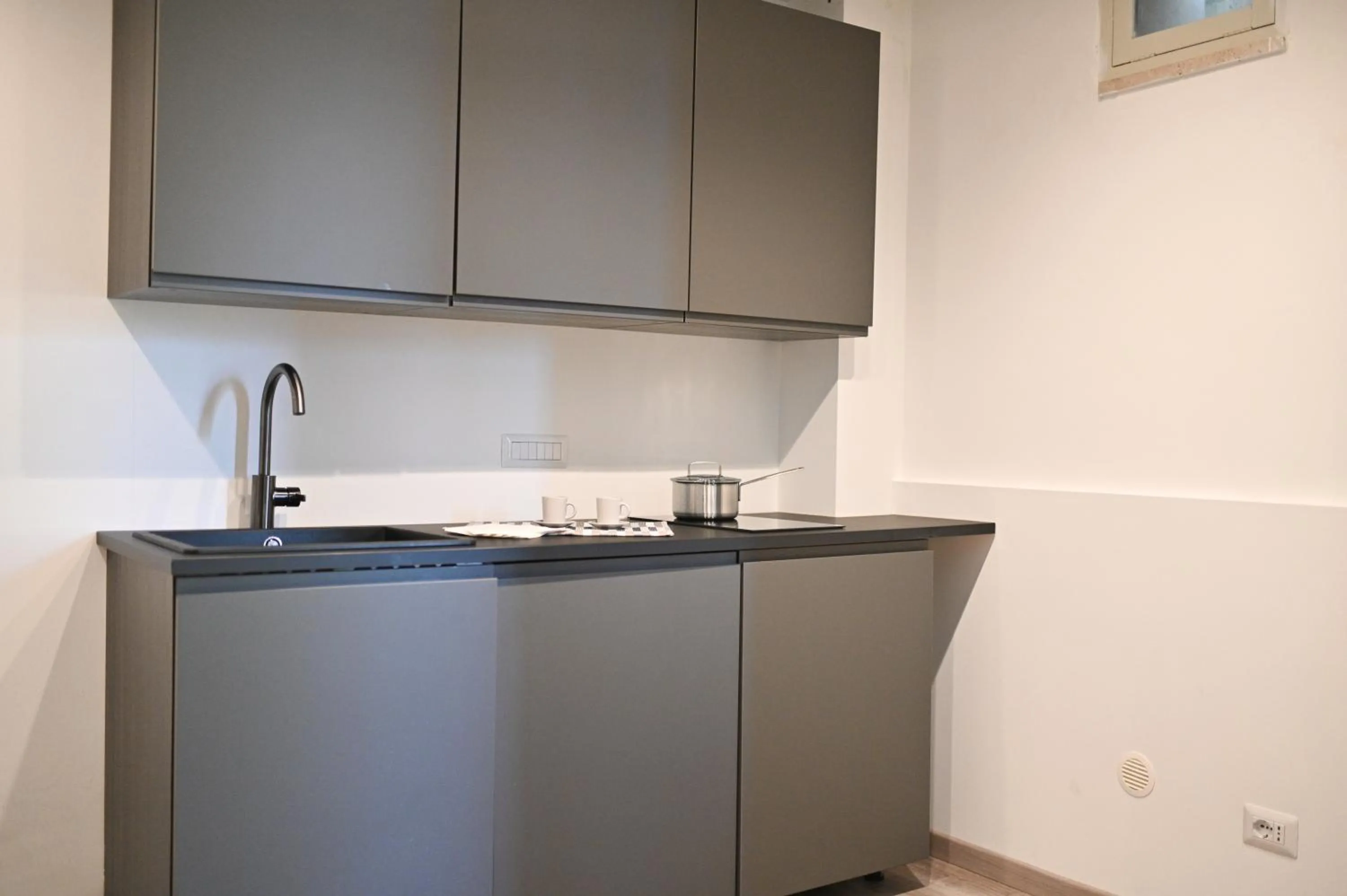 Kitchen or kitchenette in Hotel Baia Delle Sirene