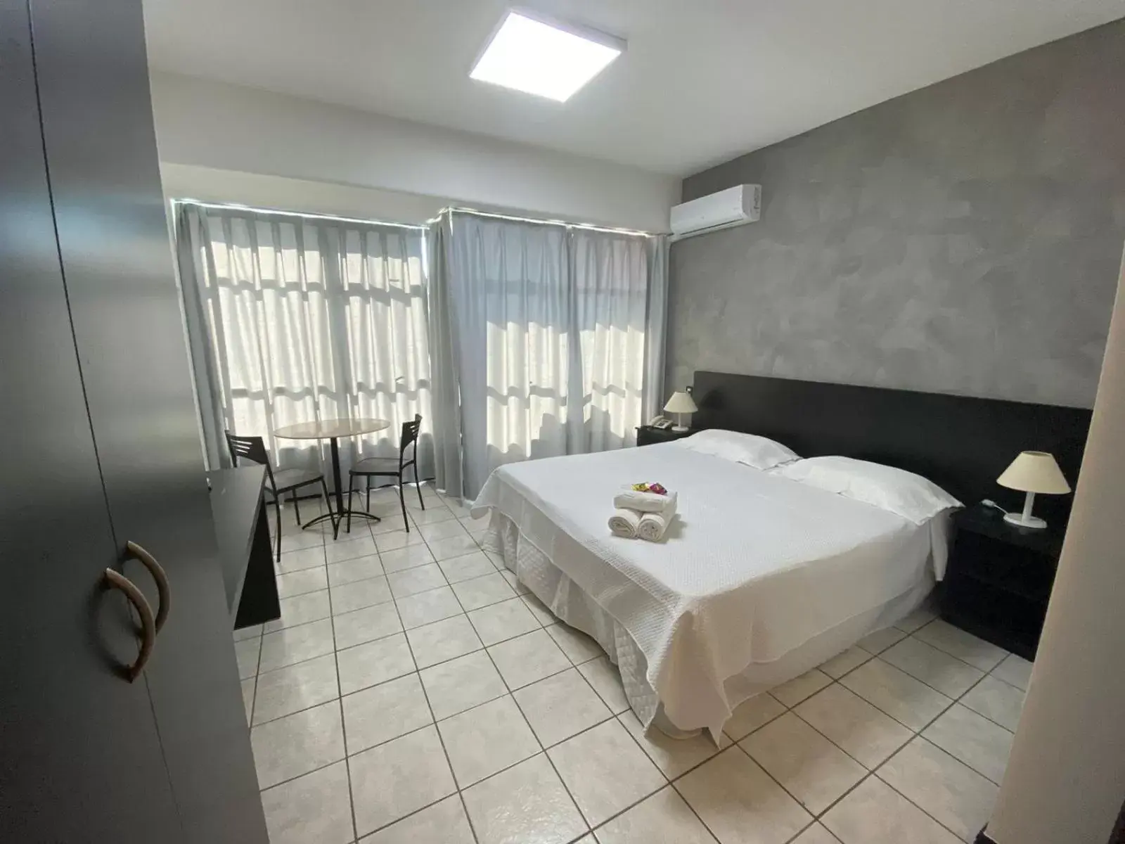 Standard Double or Twin Room - single occupancy in Savassi Village Standard Double or Twin Room - single occupancy in Savassi Village