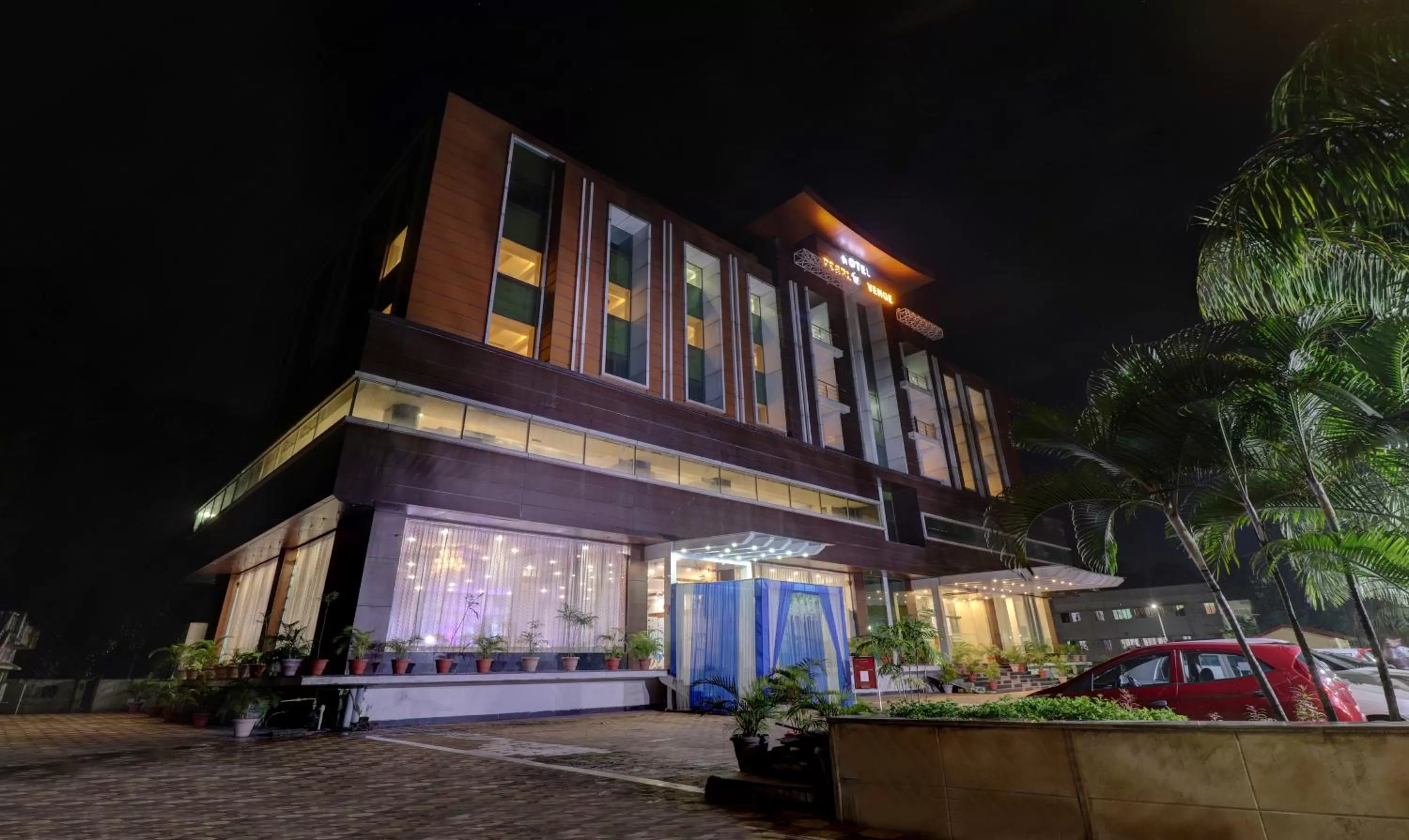 Property Building in Treebo Tryst Pearl Avenue Ring Road