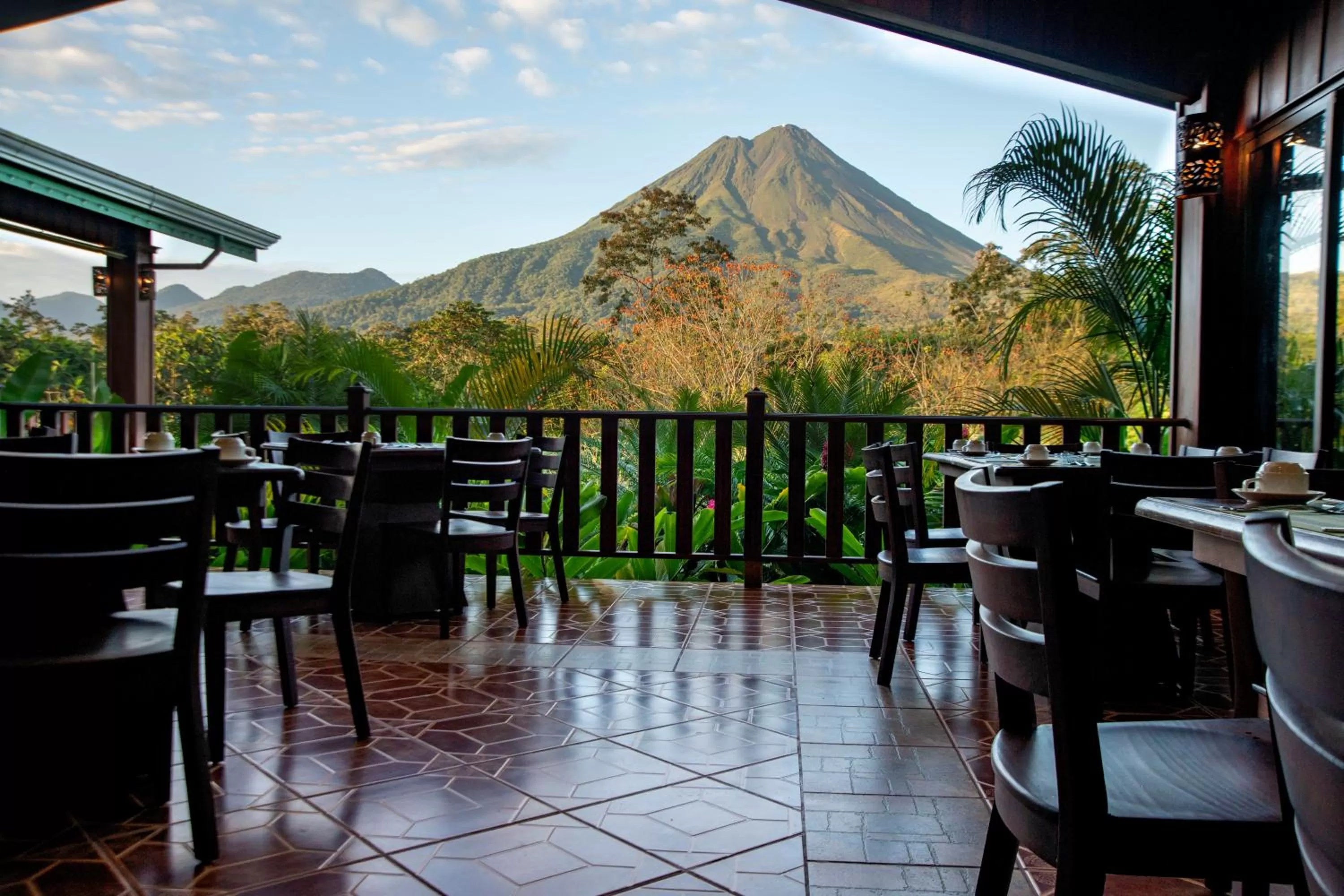 Restaurant/places to eat in Arenal Manoa Resort & Hot Springs