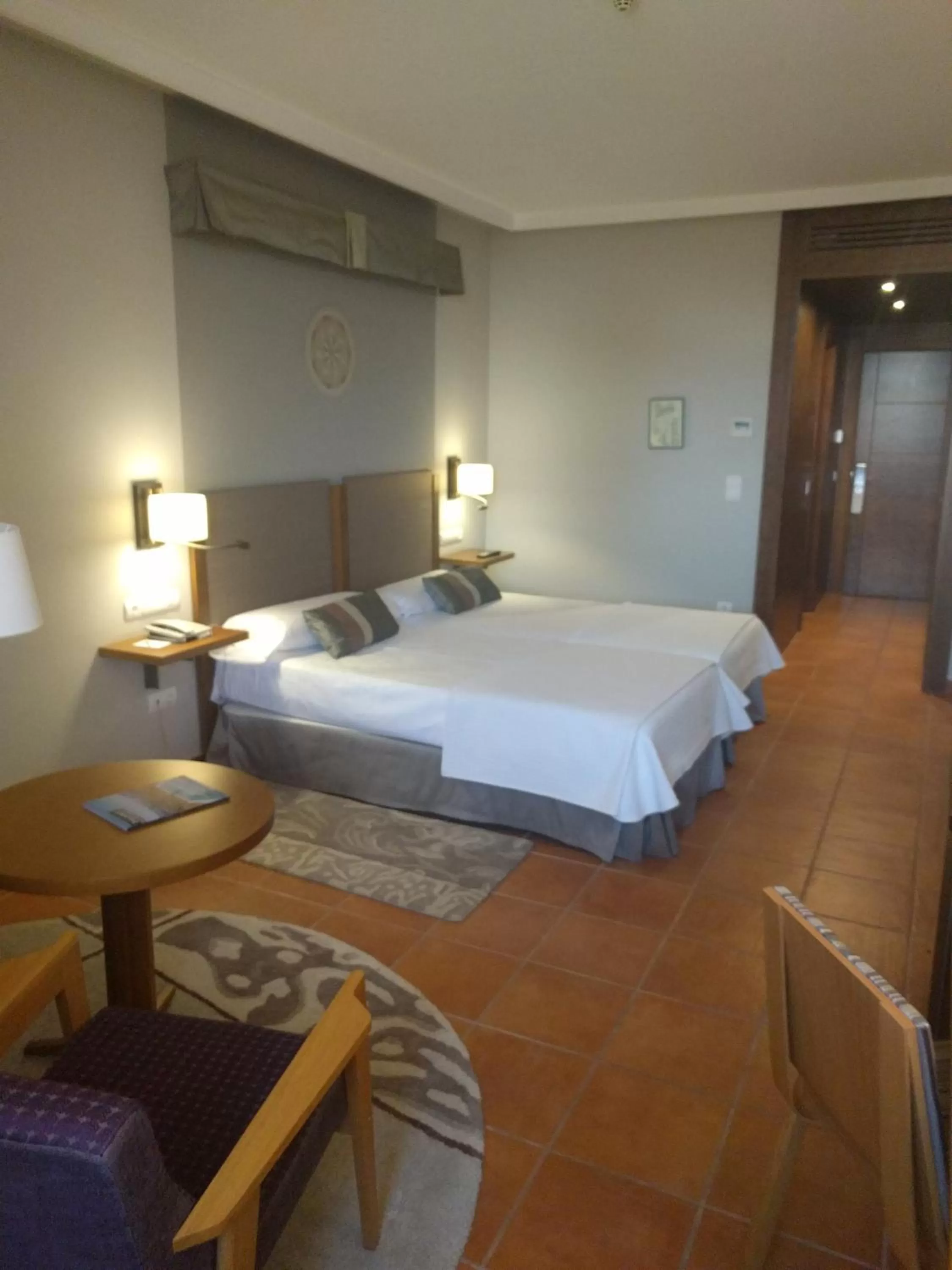 Photo of the whole room, Bed in Parador de Lorca