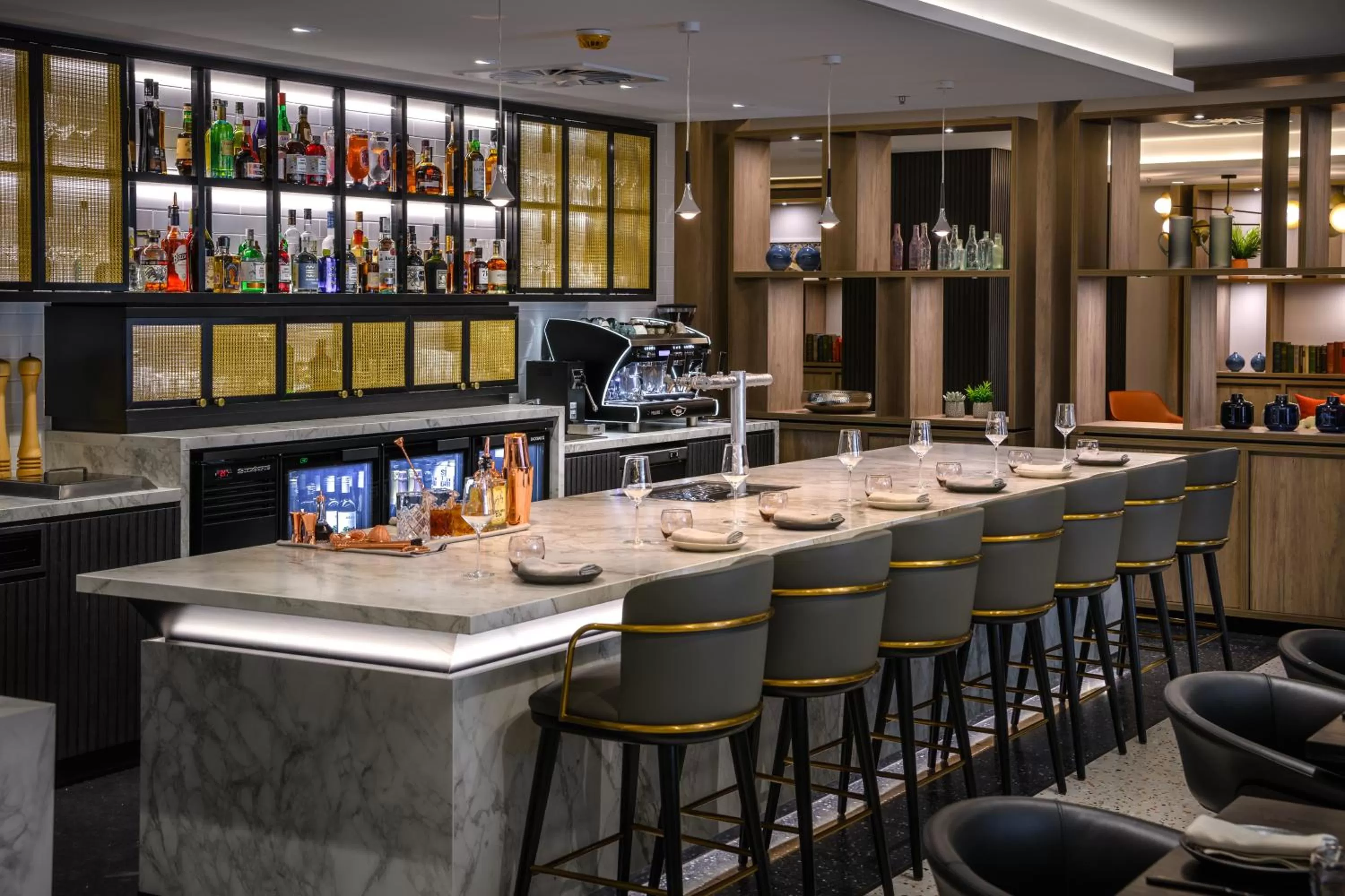 Lounge or bar in Mövenpick Hotel Hobart