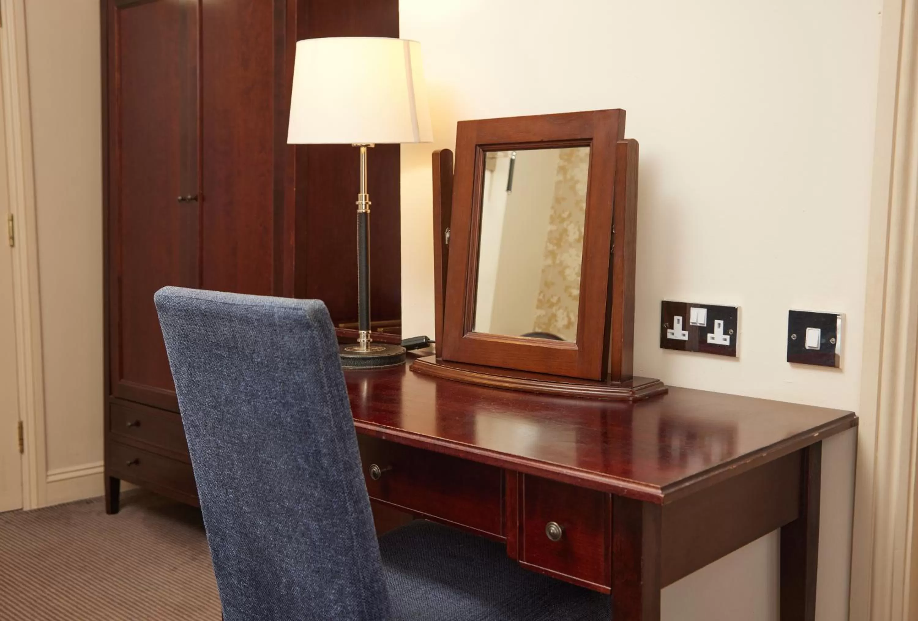 hair dresser in The Bell Hotel Woburn By Greene King Inns