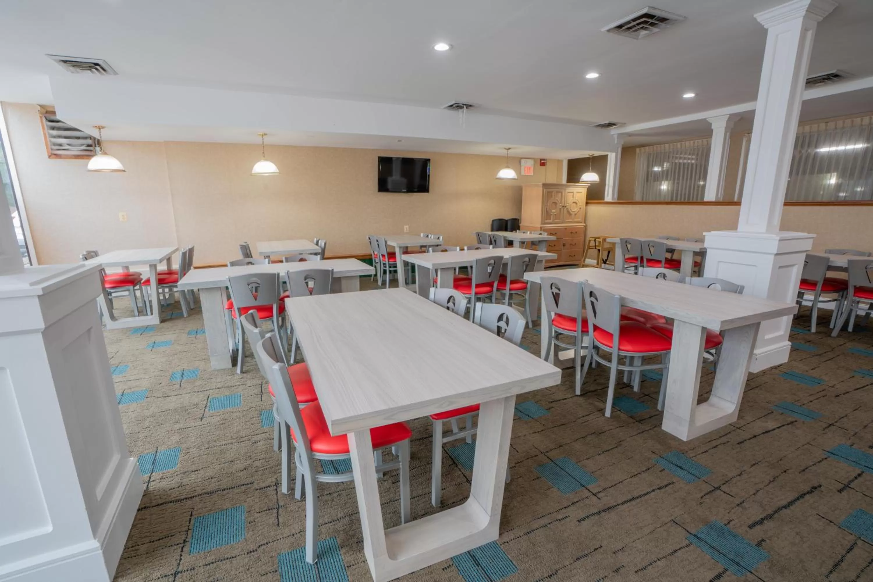 Property building in Ambassador Inn and Suites