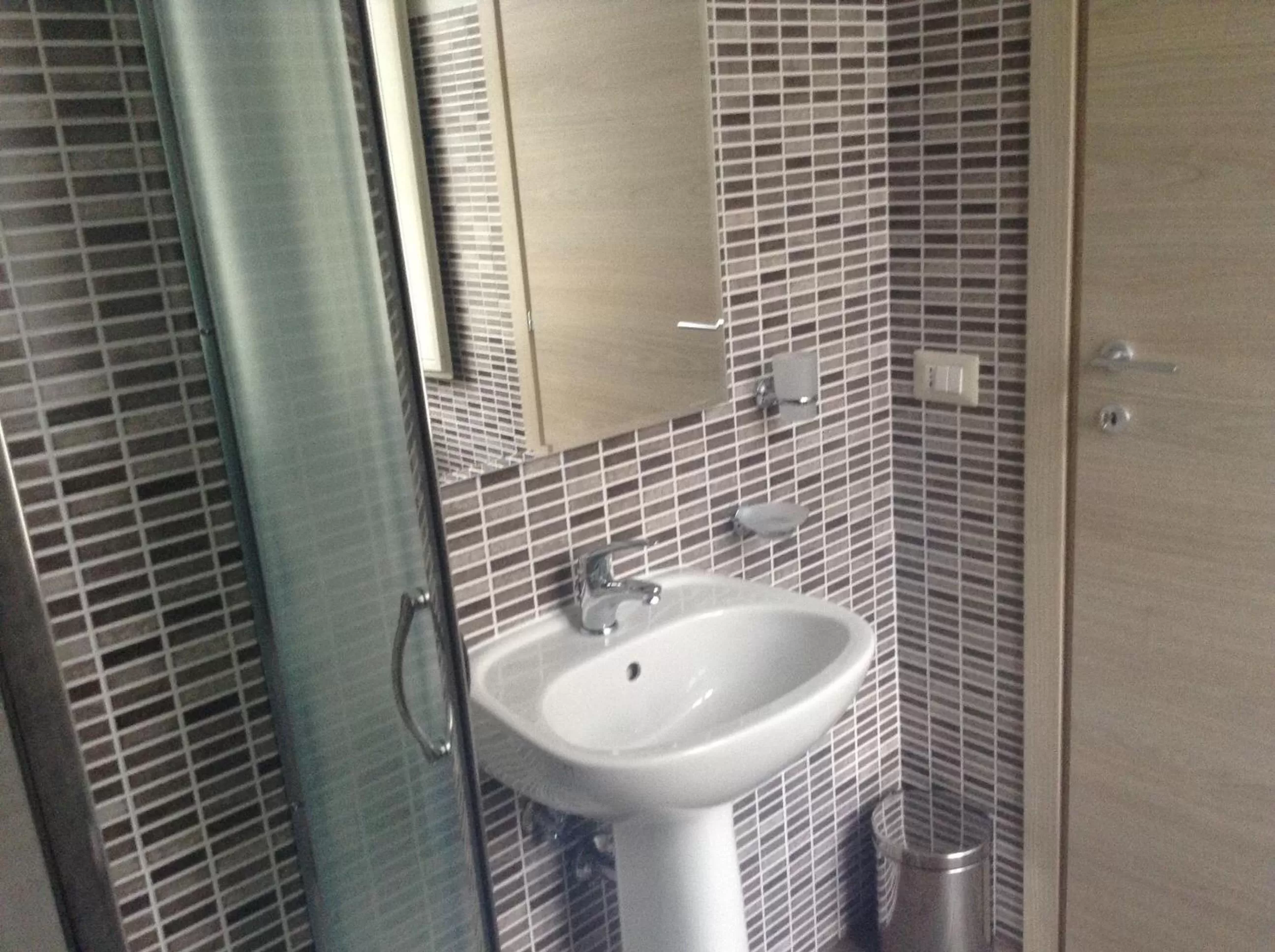 Bathroom in B&B Luce Viola