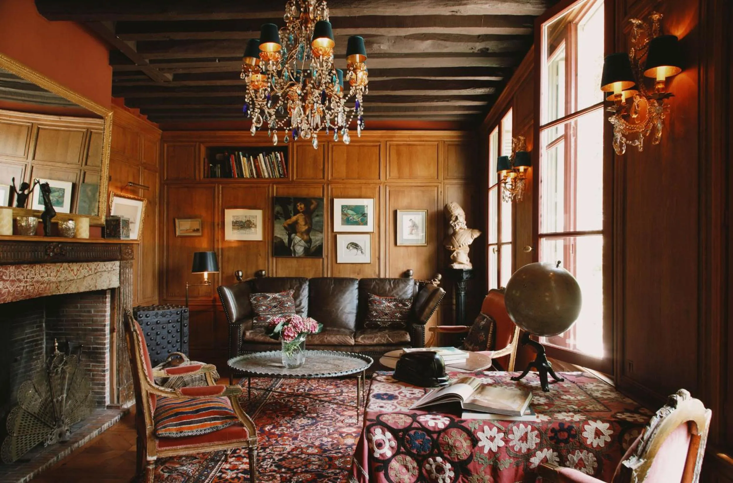 Lounge or bar in La Maison De Lucie