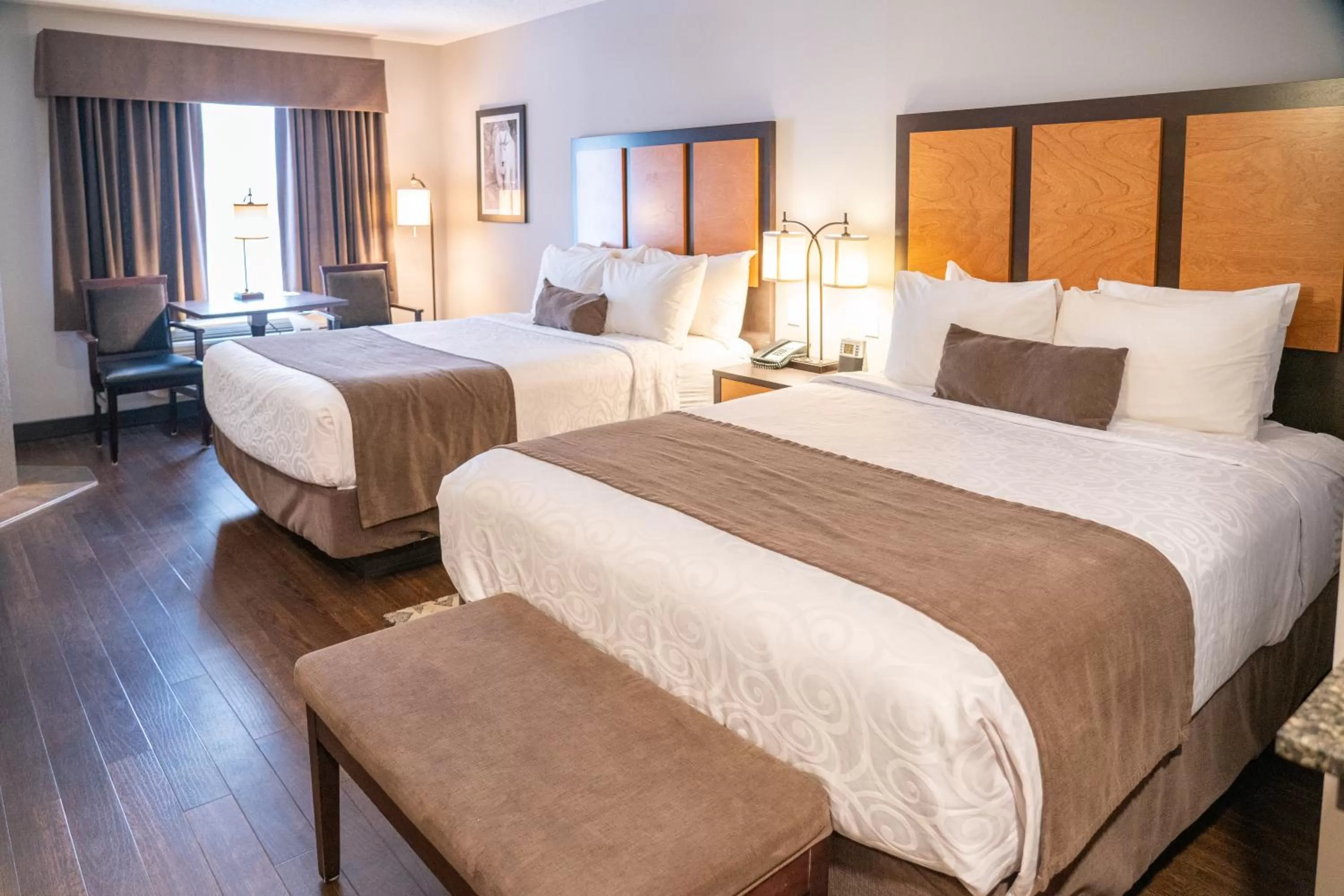 Bedroom, Bed in Pocaterra Inn & Waterslide