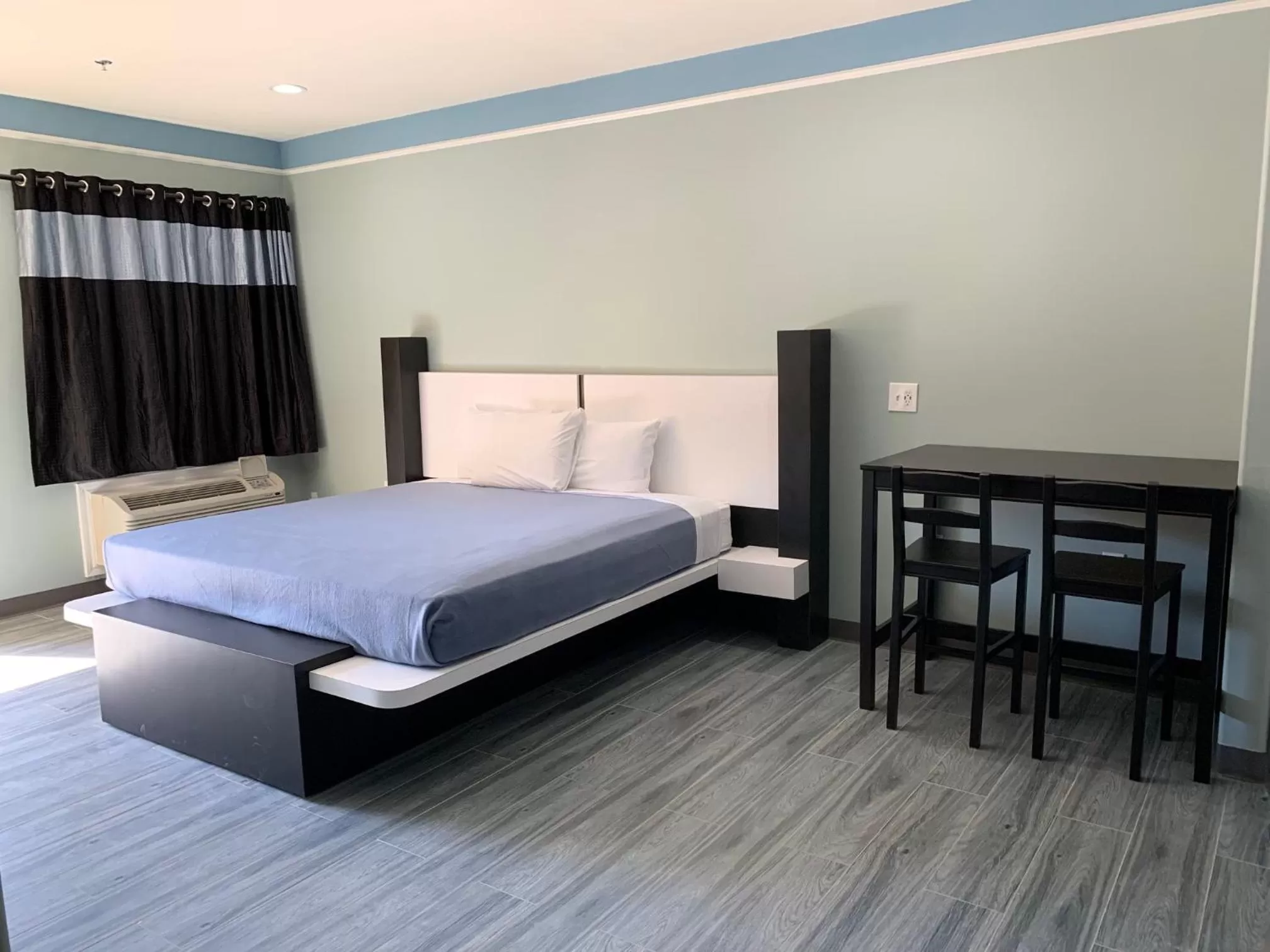 Bed in Crystal Suites