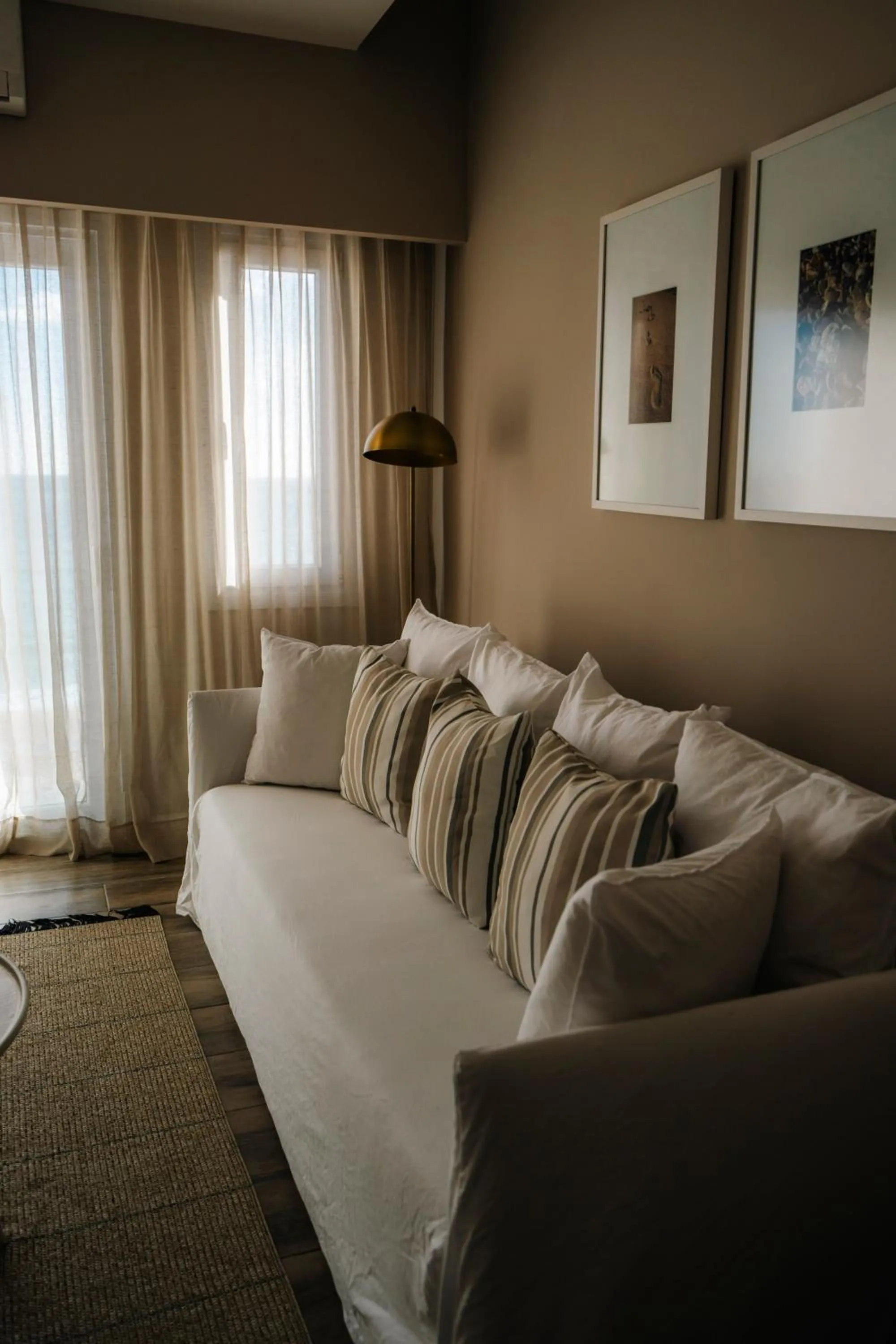 Living room, Bed in Serena Hotel - Punta del Este - Unico sobre la Playa