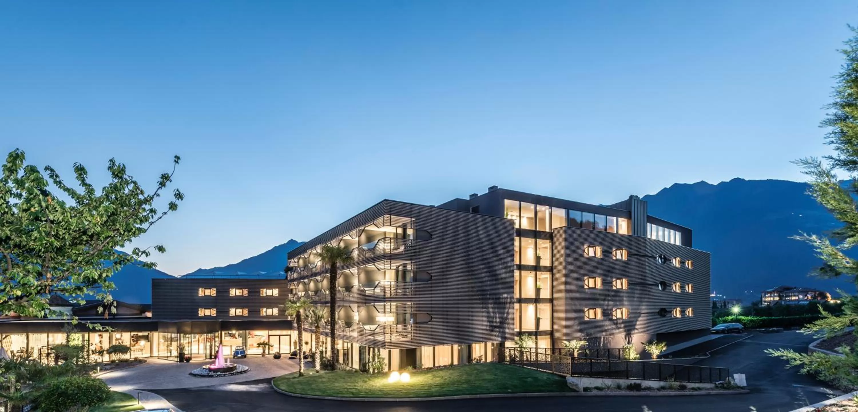 Property building in Hotel Rosengarten (Schenna Resort)