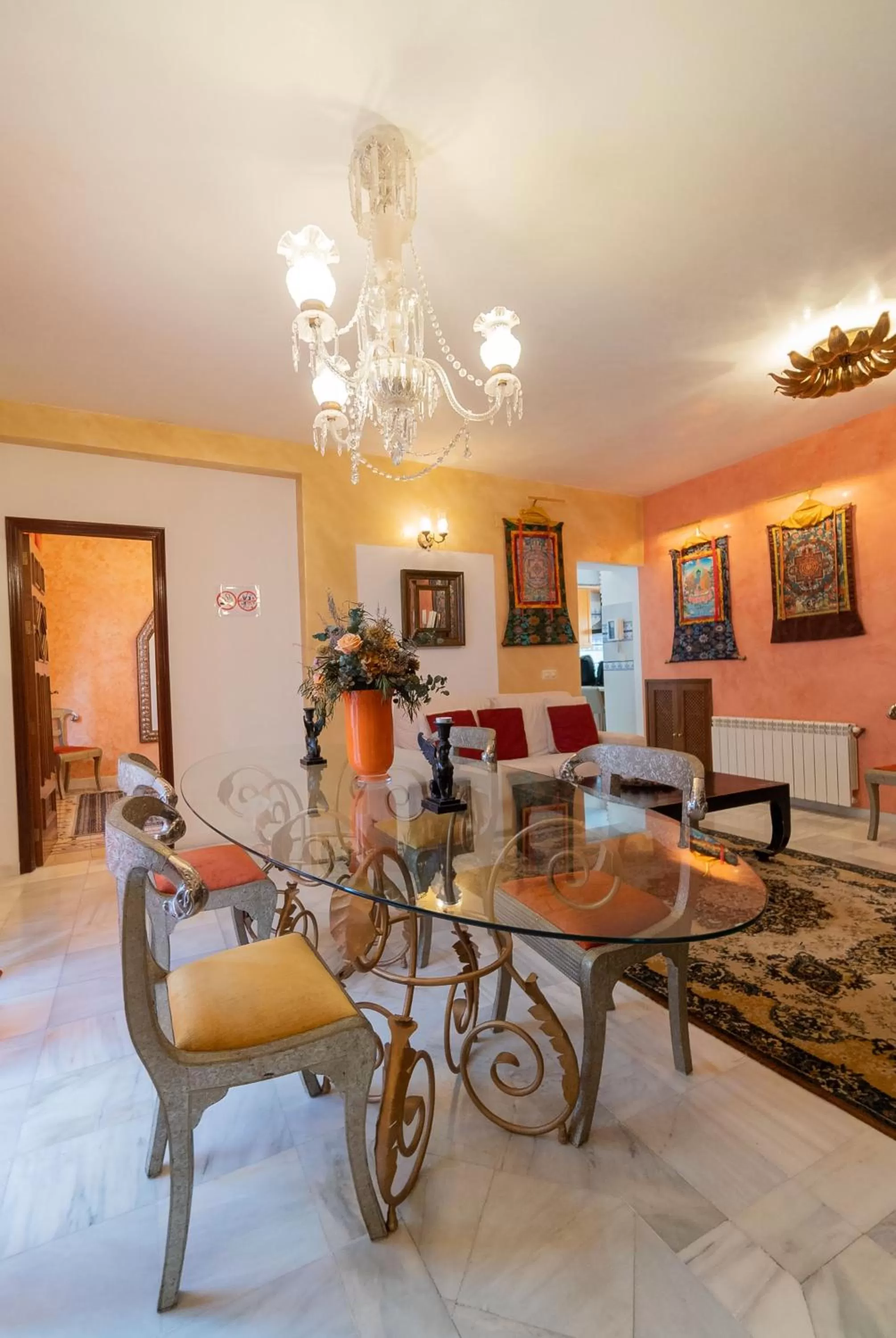 Dining area in SUAY APARTMENTS