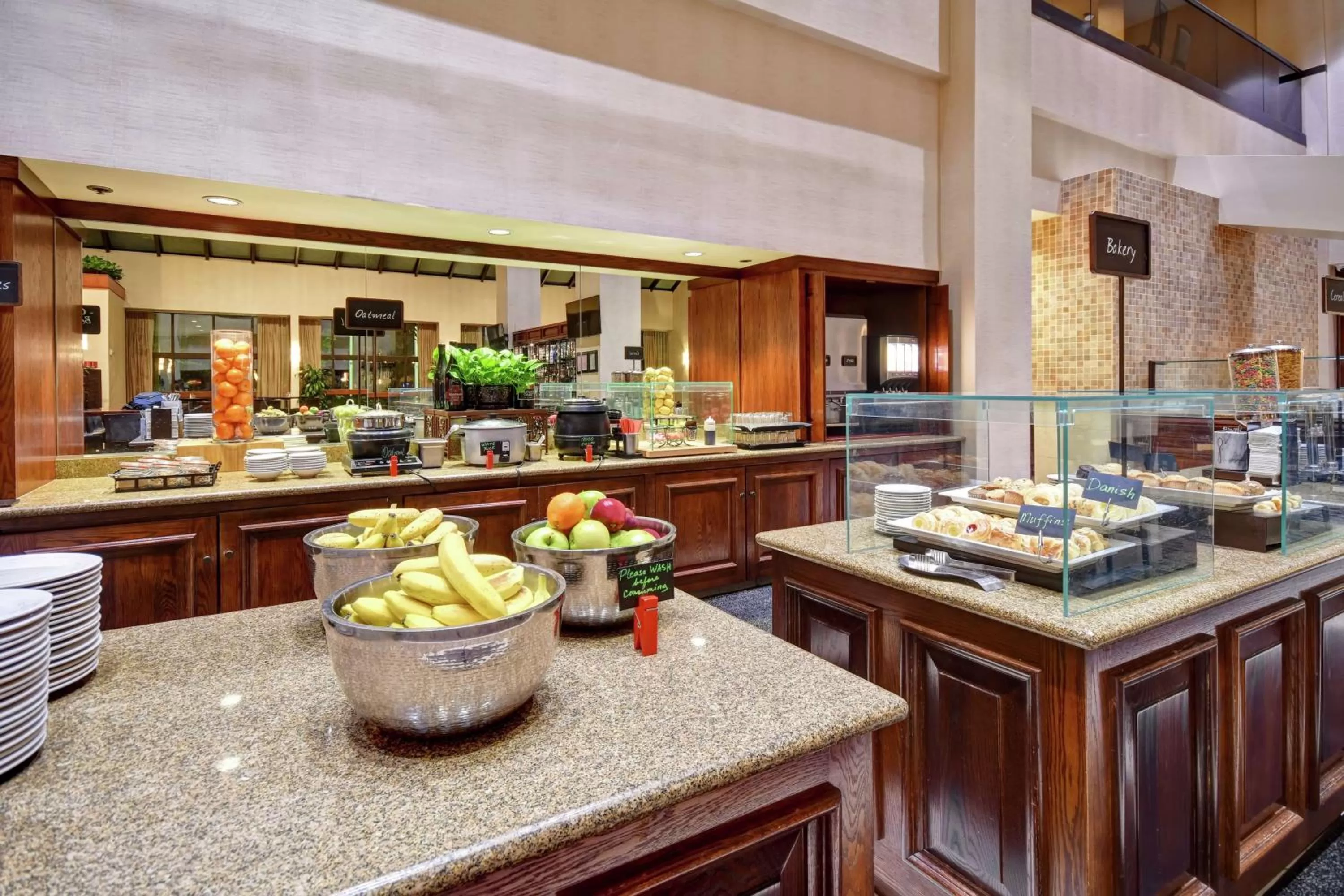 Coffee/tea facilities in Embassy Suites by Hilton Santa Clara Silicon Valley
