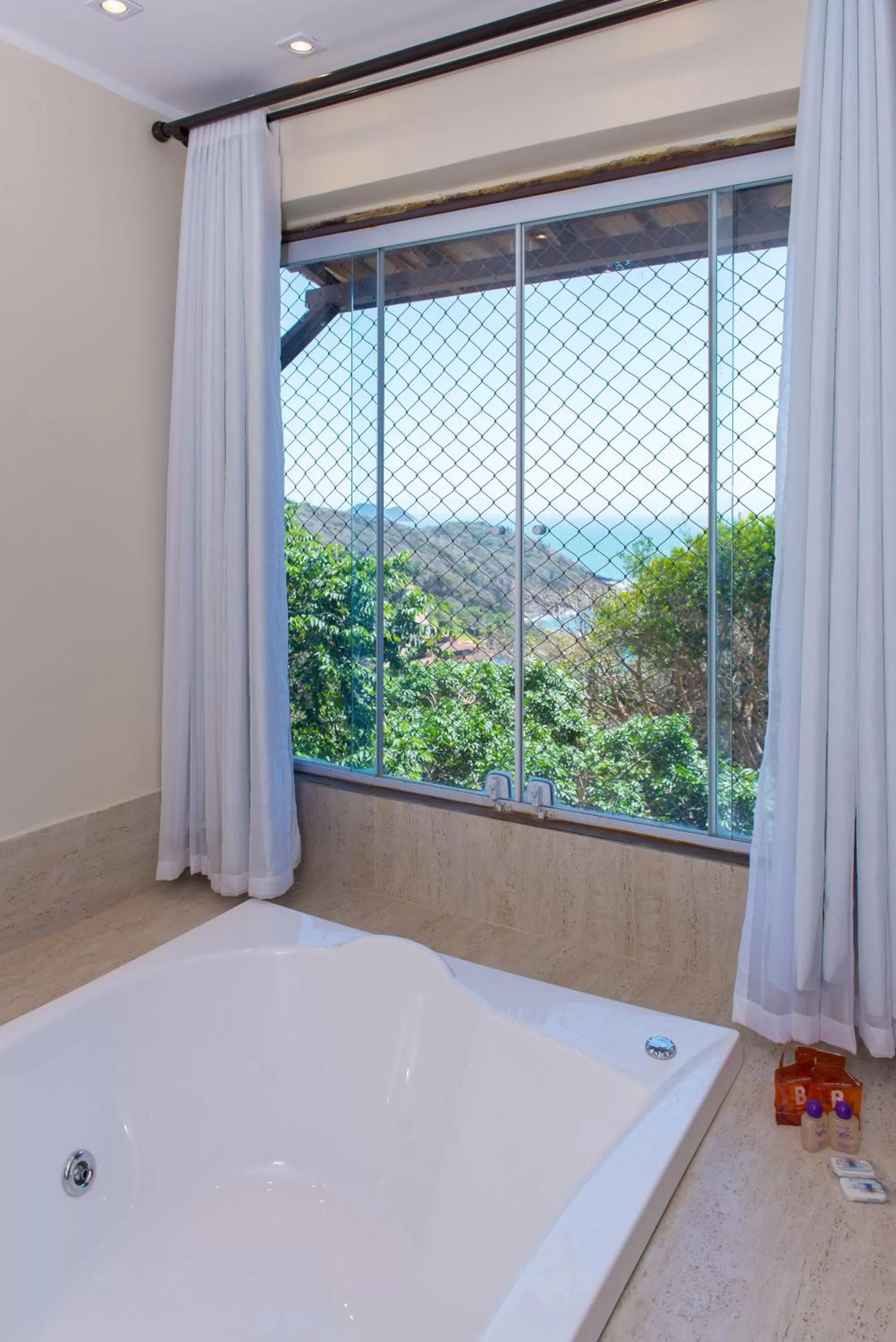 Bath in Pousada La Dolce Vita