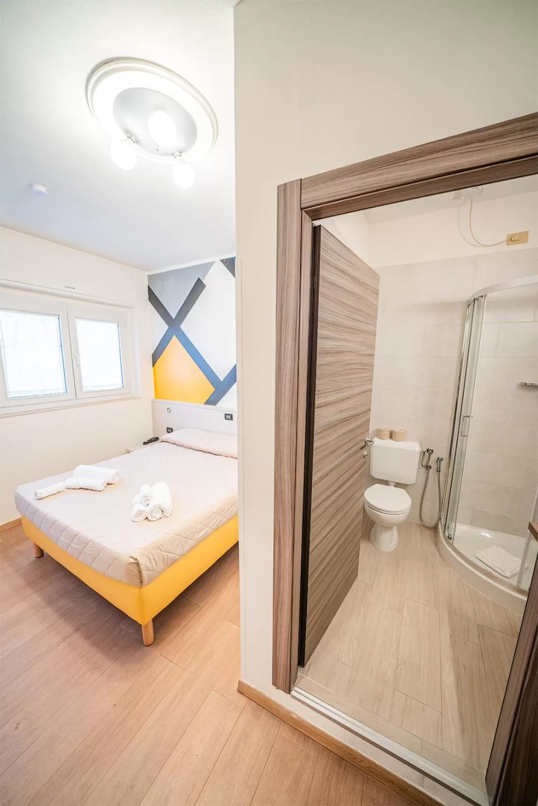 Bed in Hotel Cairoli