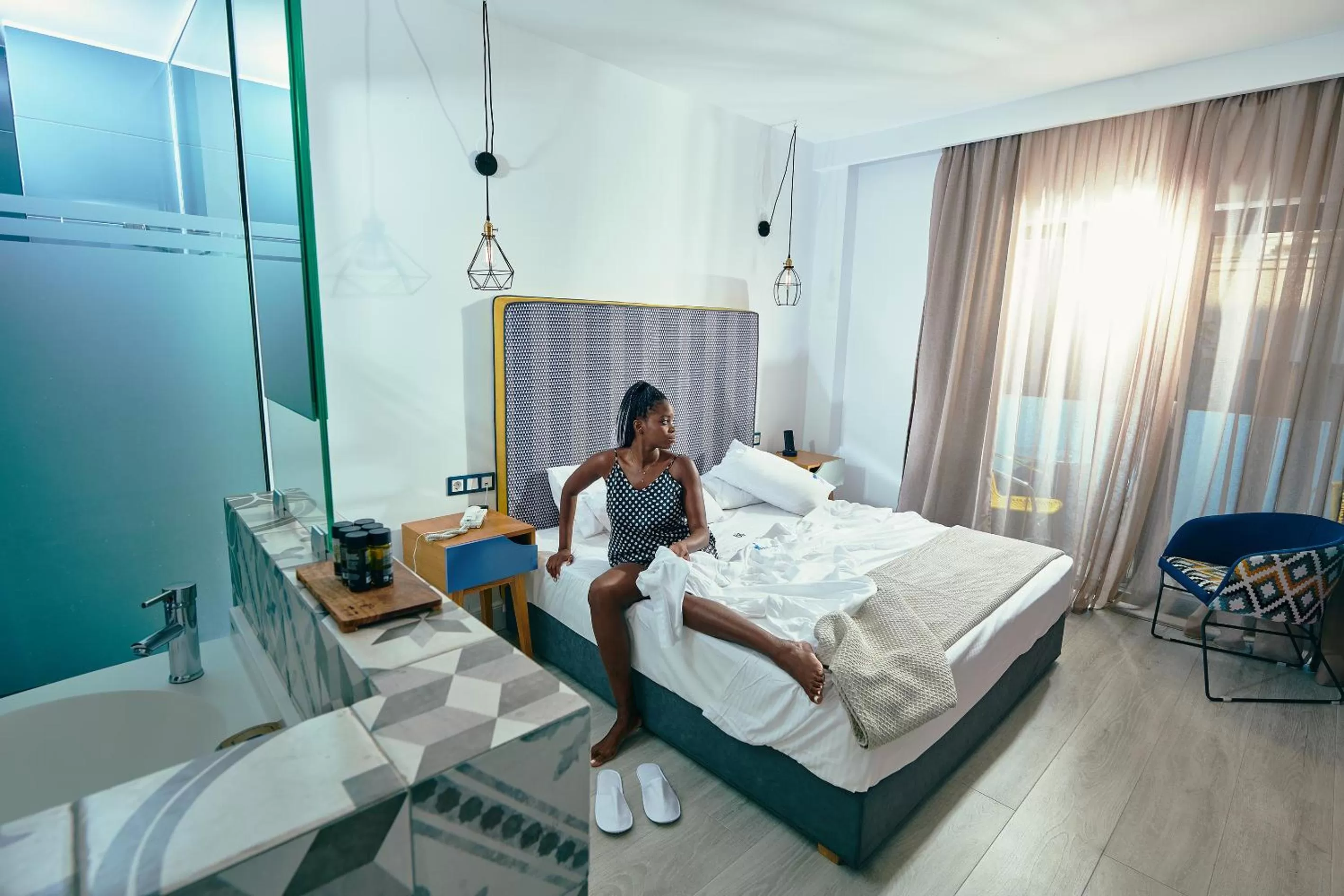 Shower, Bed in Blue Bottle Boutique Hotel