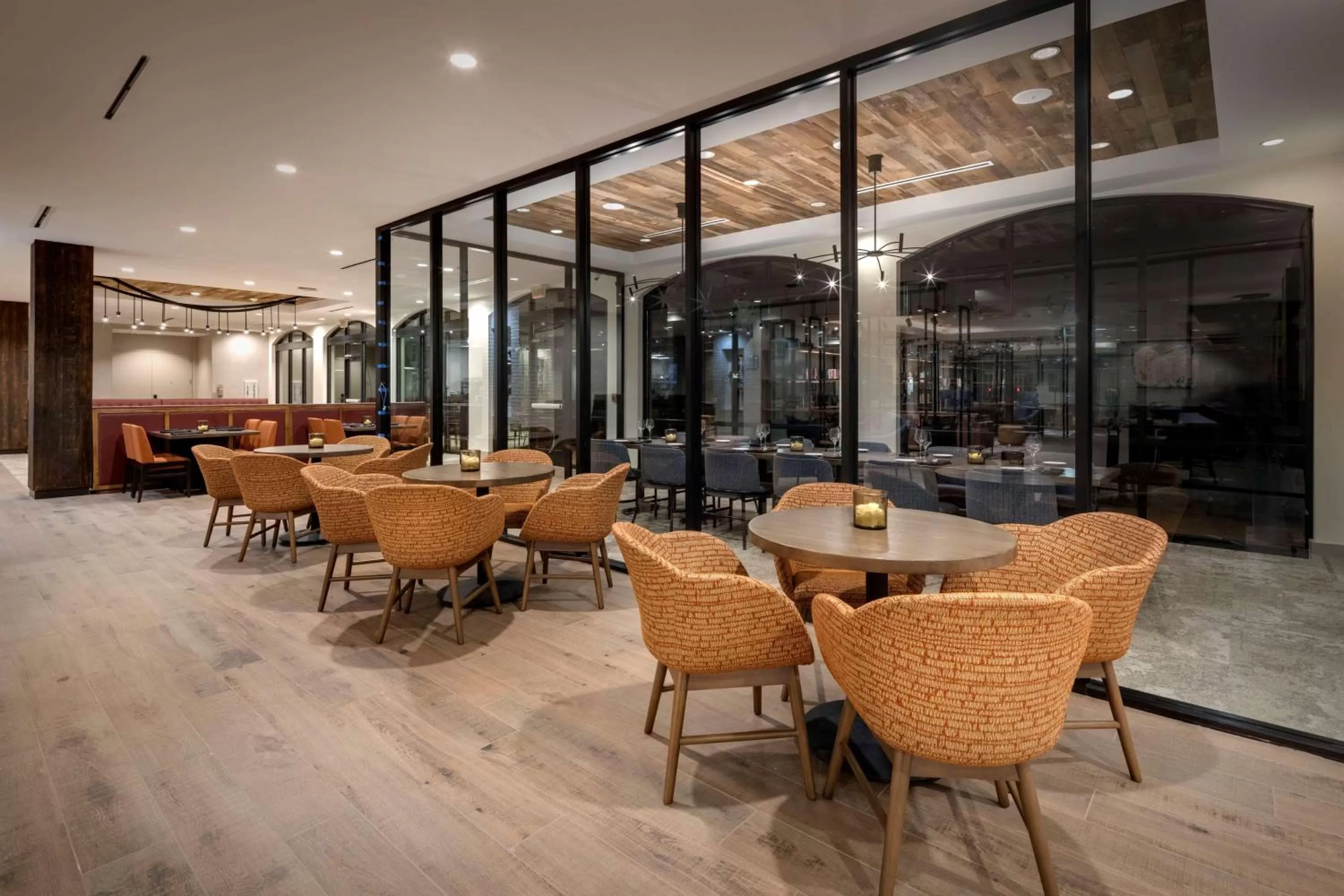 Restaurant/places to eat in Hilton Garden Inn Haymarket