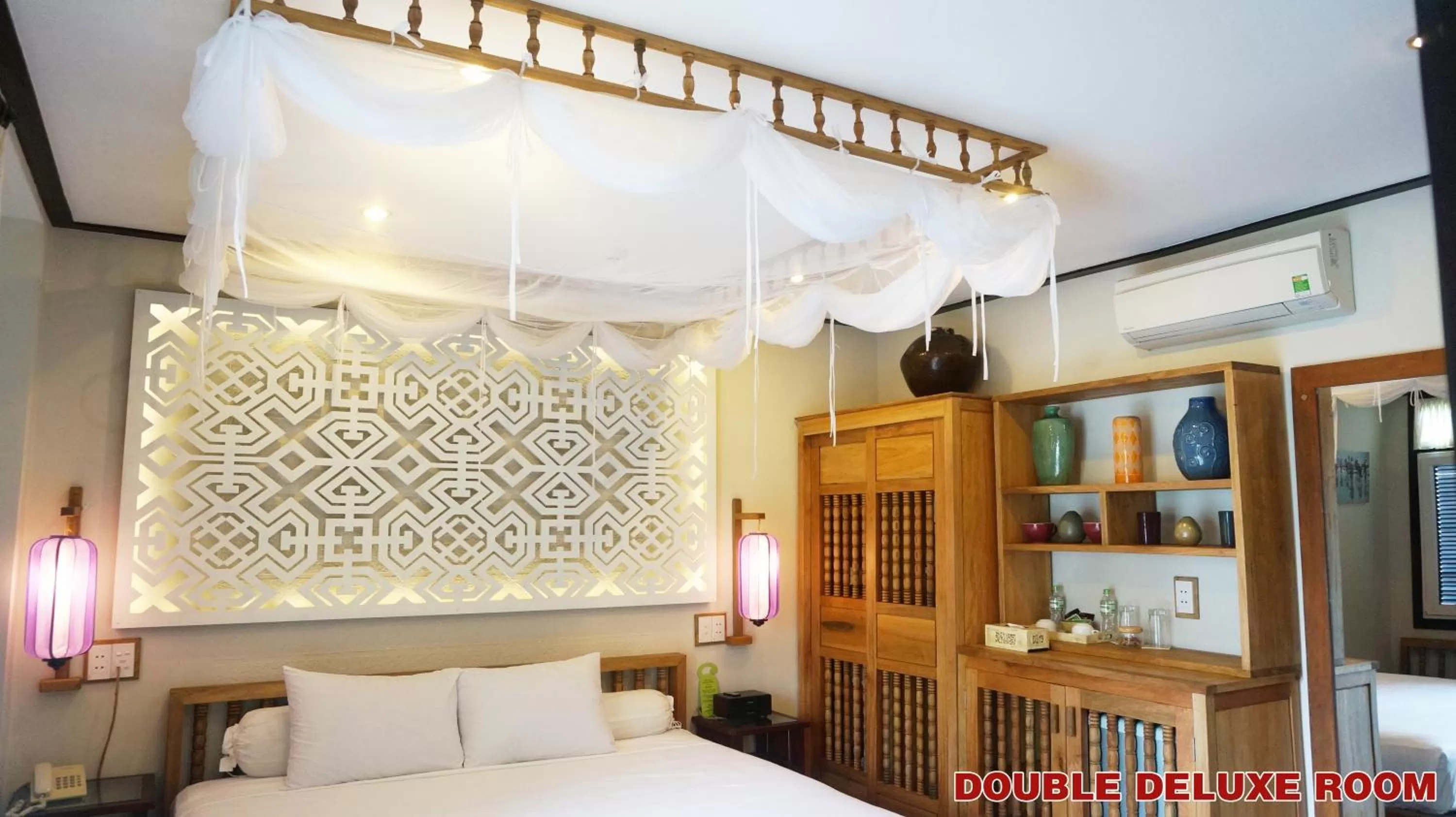 Bed in Hoi An Pho Library Hotel