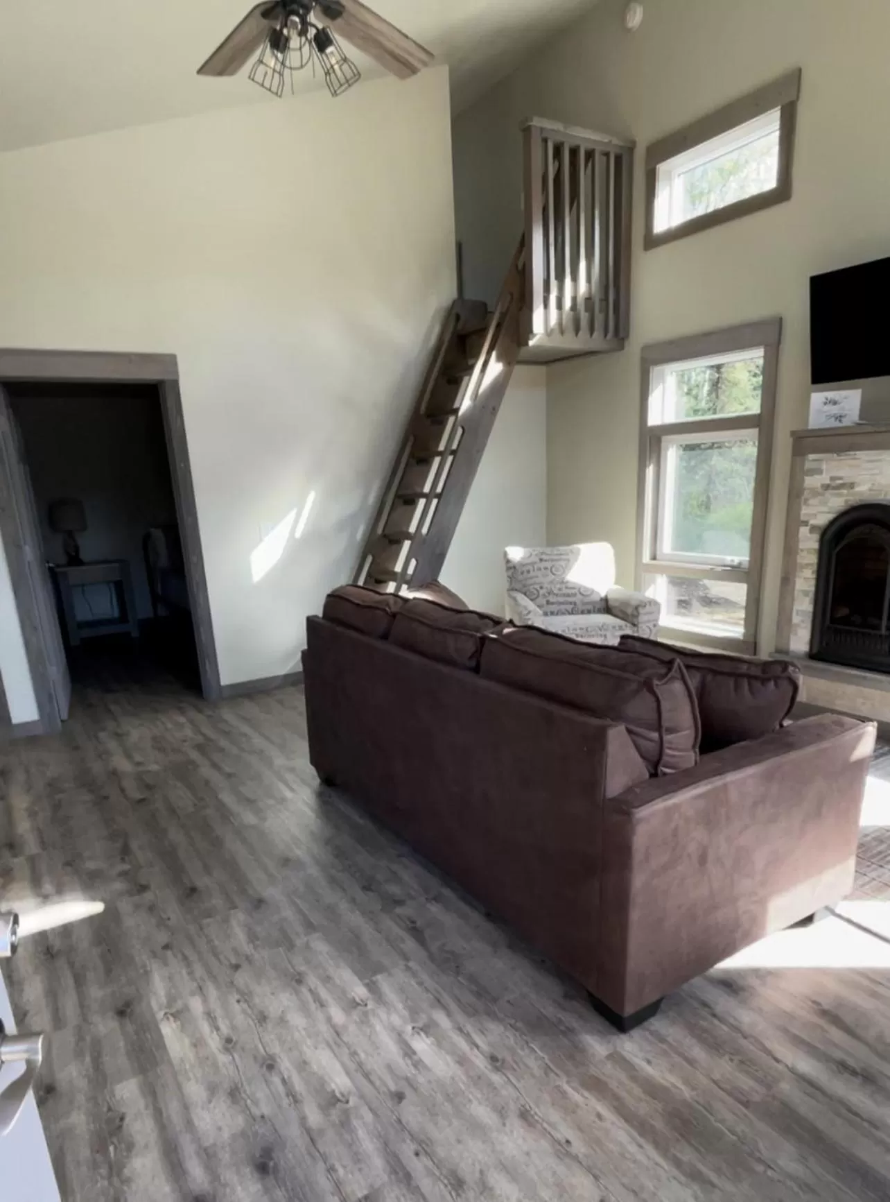 TV and multimedia, TV/Entertainment Center in The Inn at Liberty Farms