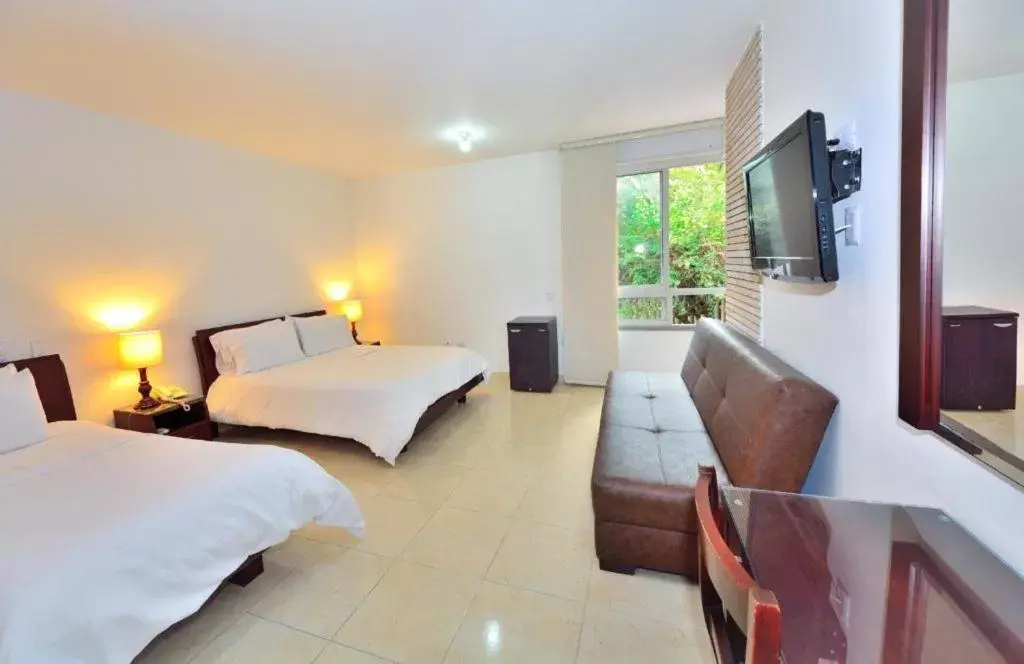 Standard Double or Twin Room in Hotel Palonegro Standard Double or Twin Room in Hotel Palonegro
