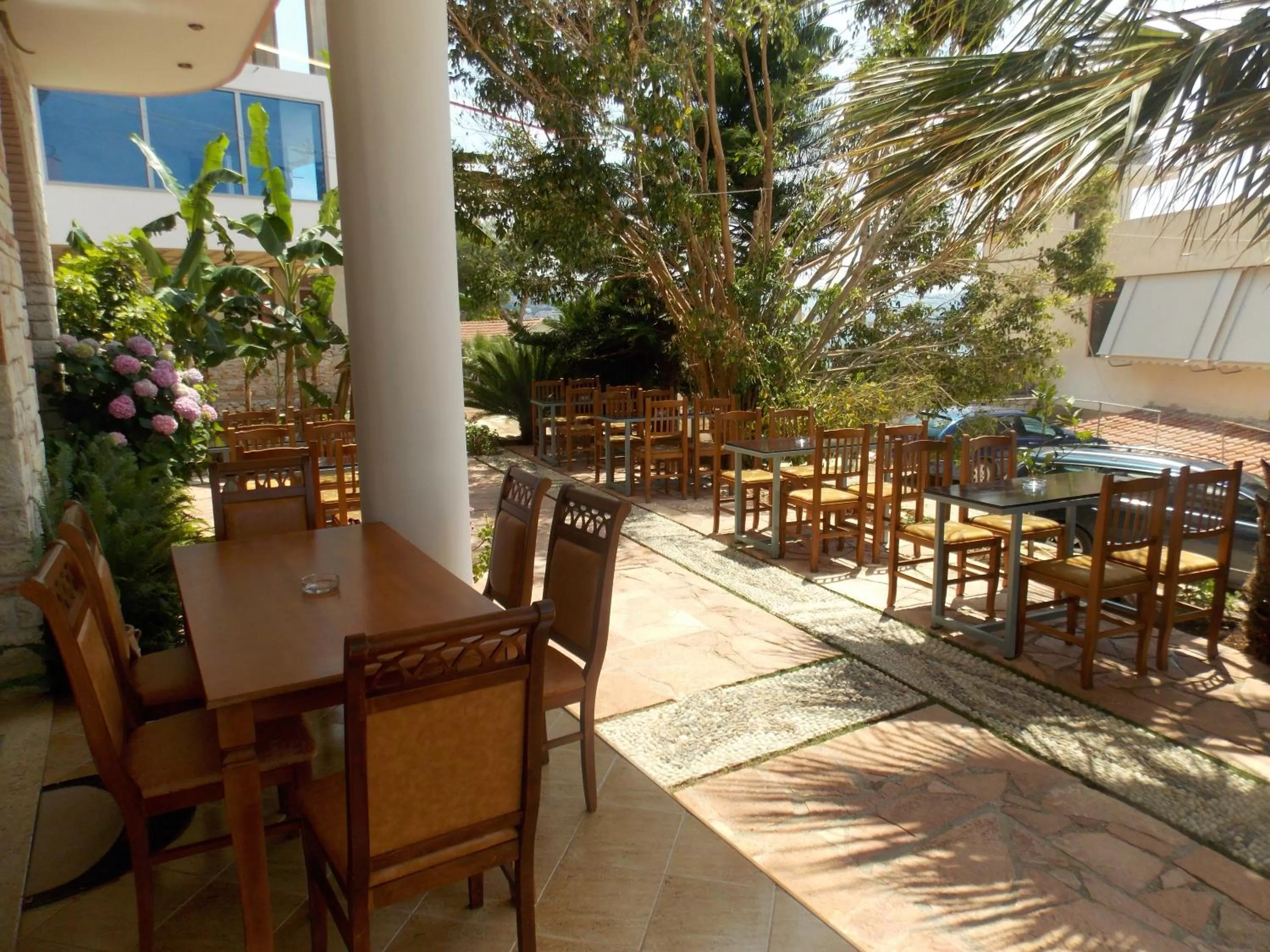 Restaurant/places to eat in Hotel Piccolino