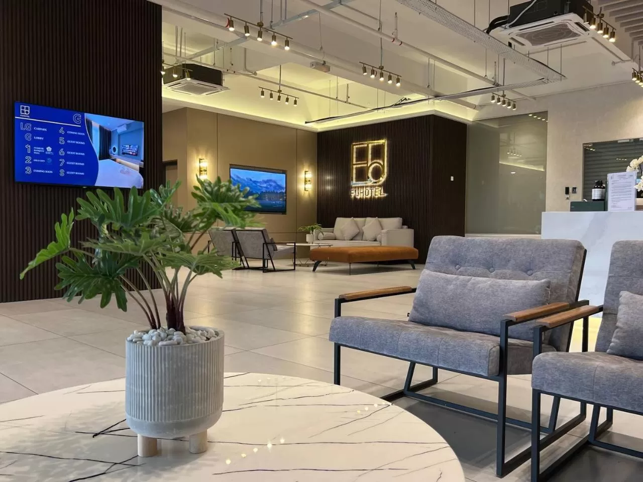 Lobby or reception in FUHOTEL