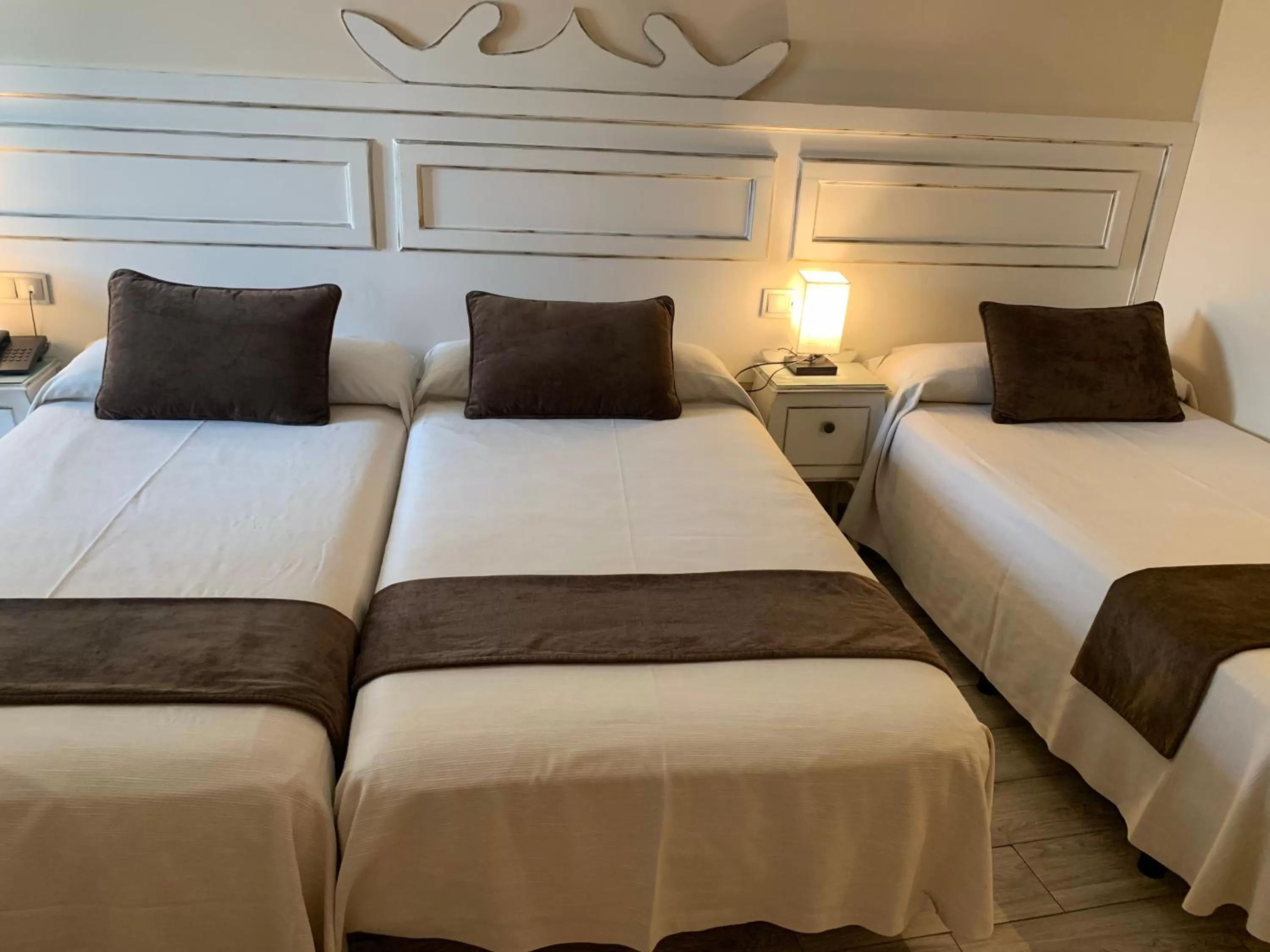 Photo of the whole room, Bed in Hotel Casa Museo de la Mezquita