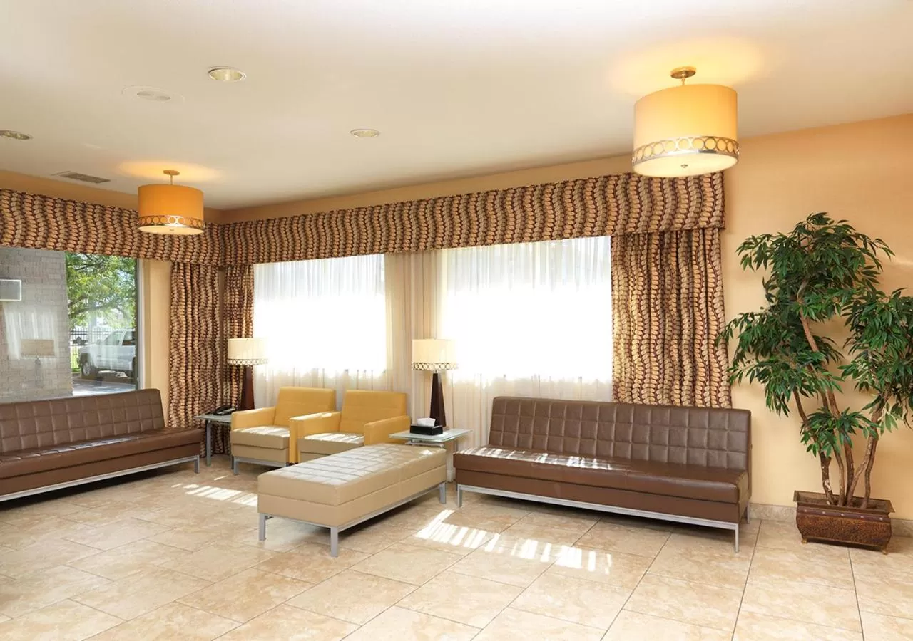 Lobby or reception in Crystal Inn Hotel & Suites - Salt Lake City