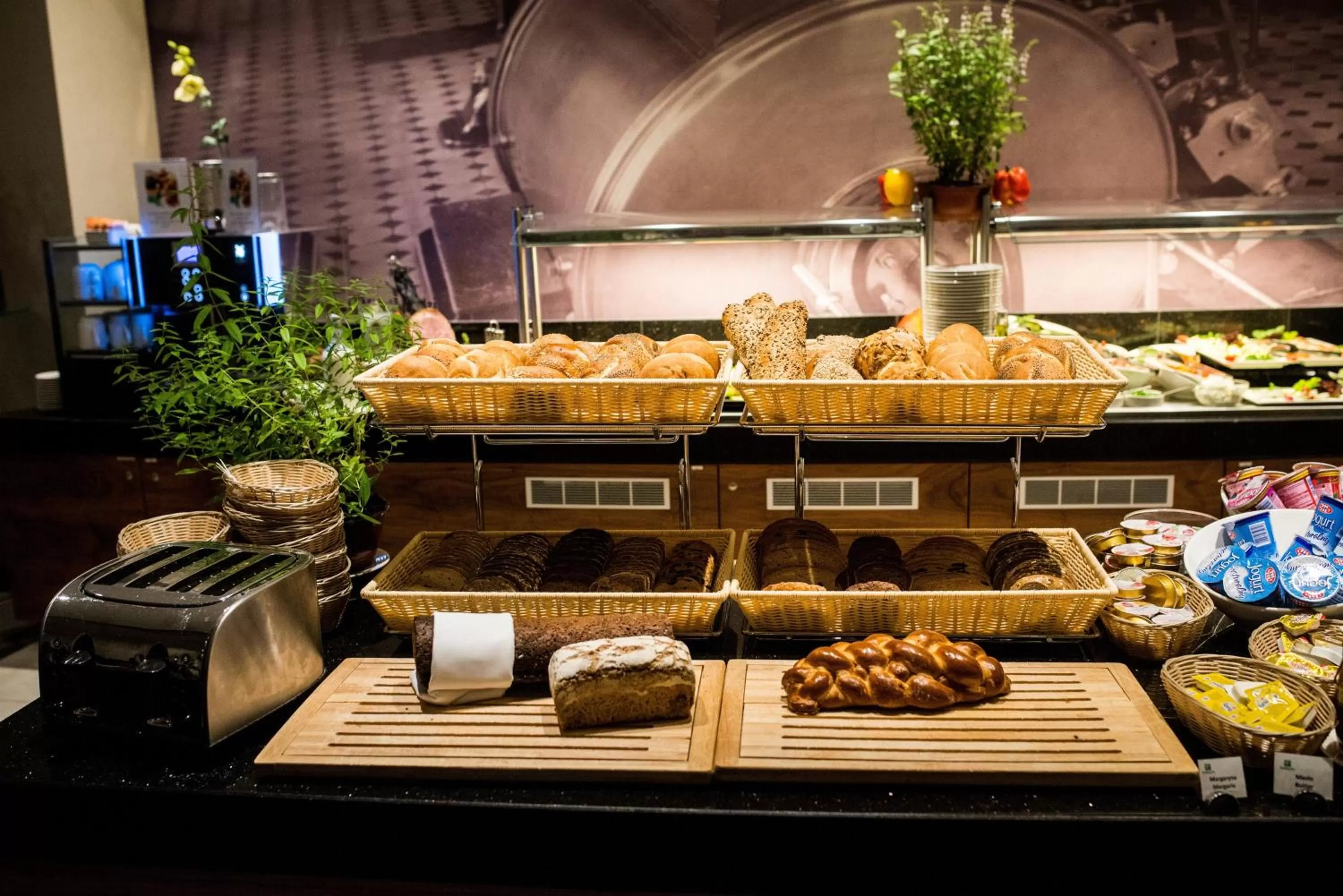 Breakfast in Holiday Inn Łódź by IHG