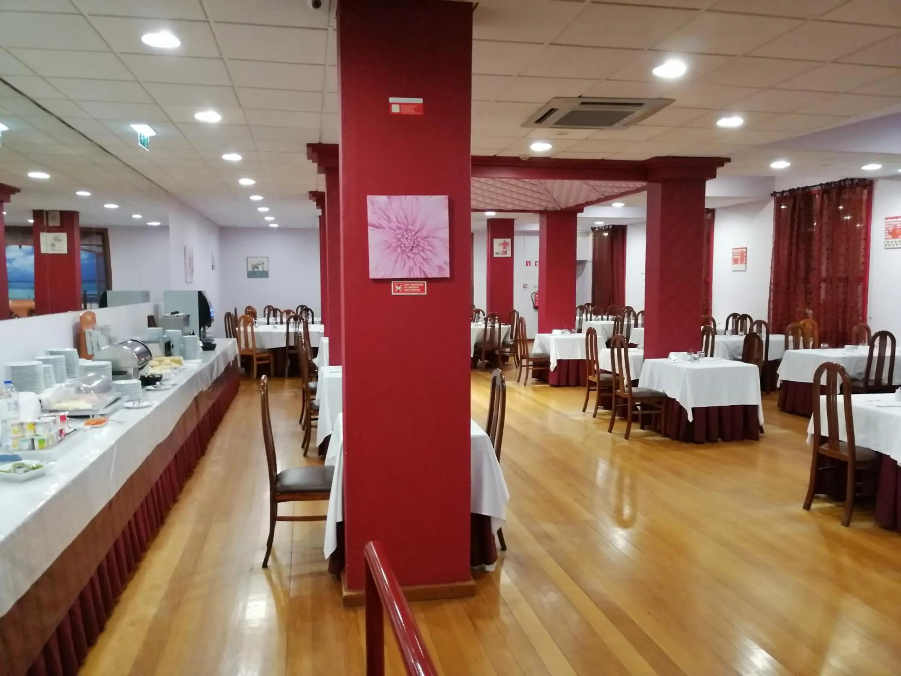 Continental breakfast in Hotel Monaco