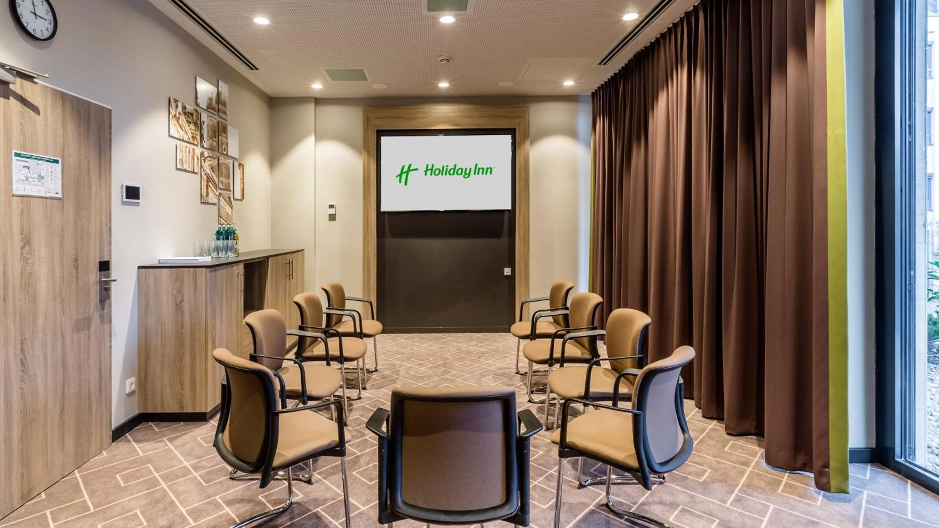 Meeting/conference room in Holiday Inn Munich - City East, an IHG Hotel