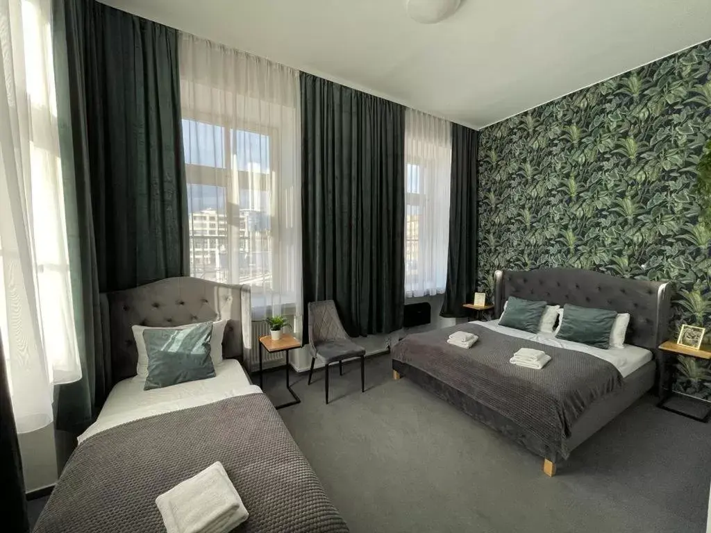 Triple Room in Great Polonia Wrocław Tumski Triple Room in Great Polonia Wrocław Tumski