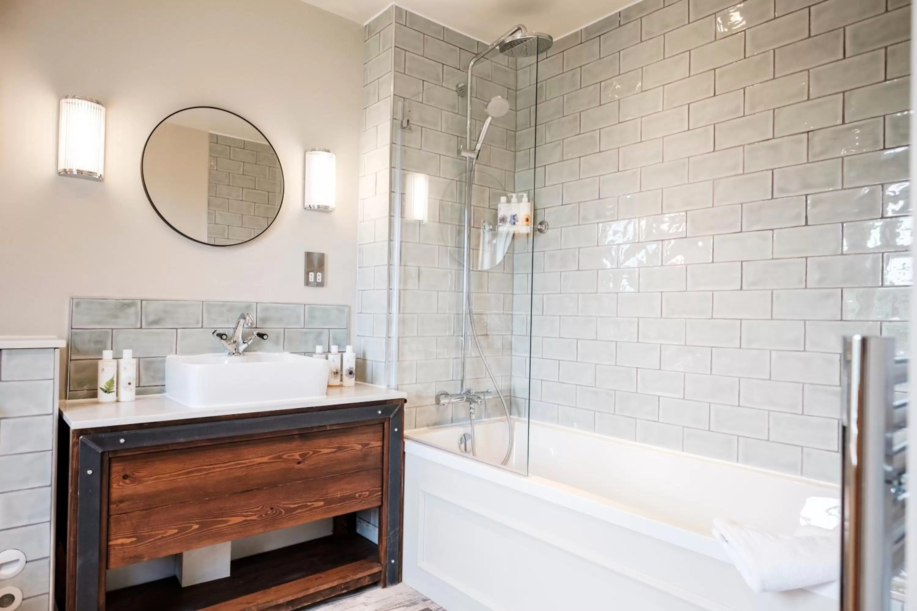 Bathroom in Bear Of Burton