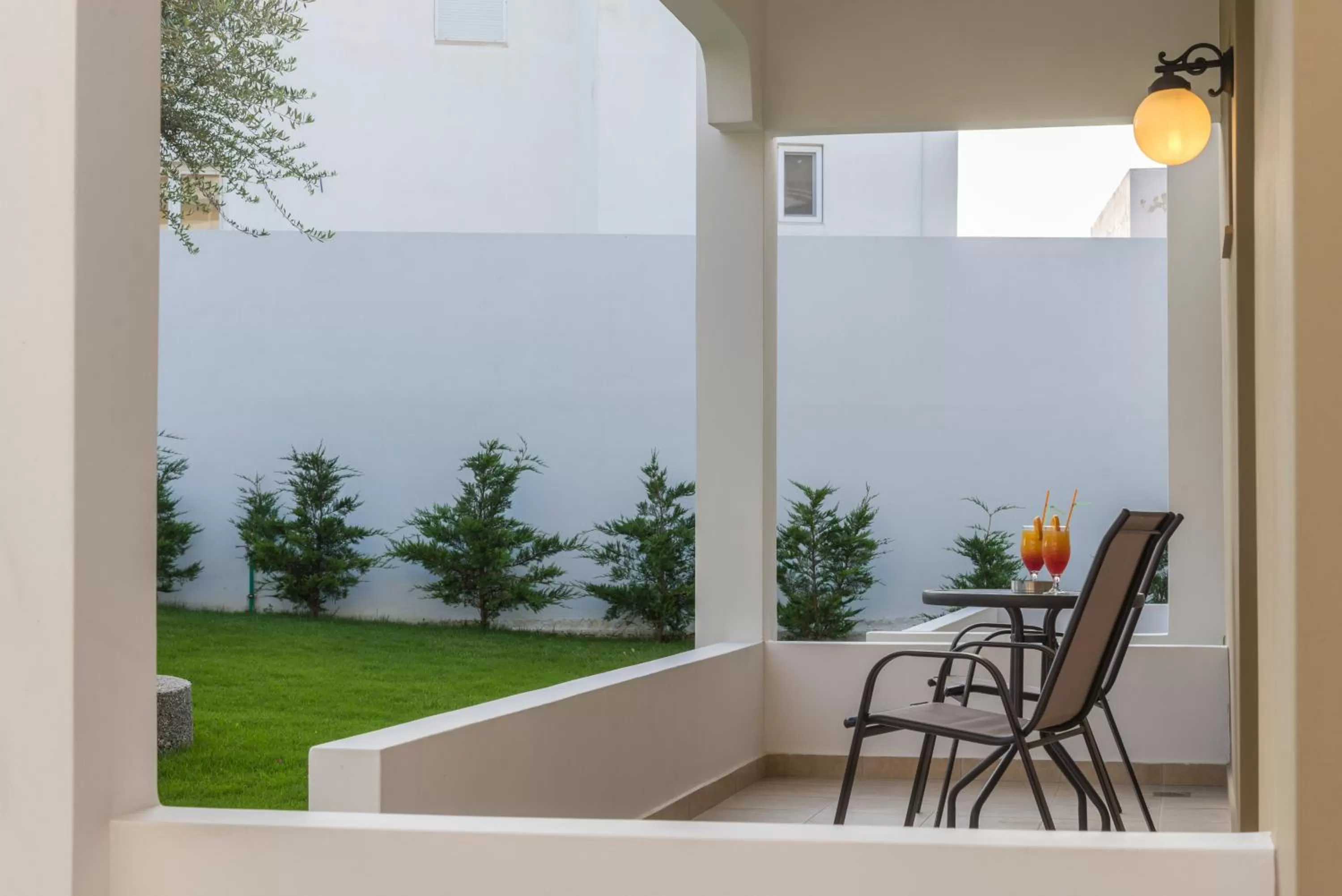 Patio in Agrelli Hotel & Suites