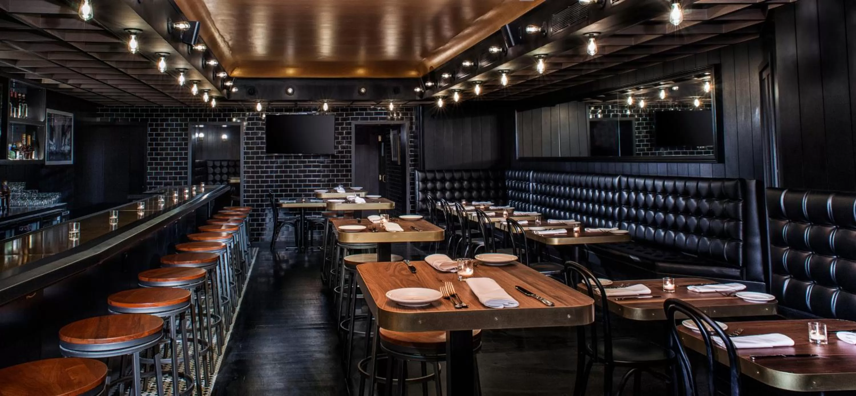 Restaurant/places to eat in Hotel Shocard Broadway, Times Square