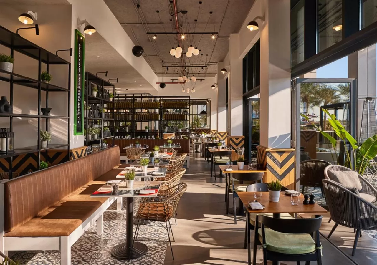 Restaurant/places to eat in voco Dubai The Palm by IHG